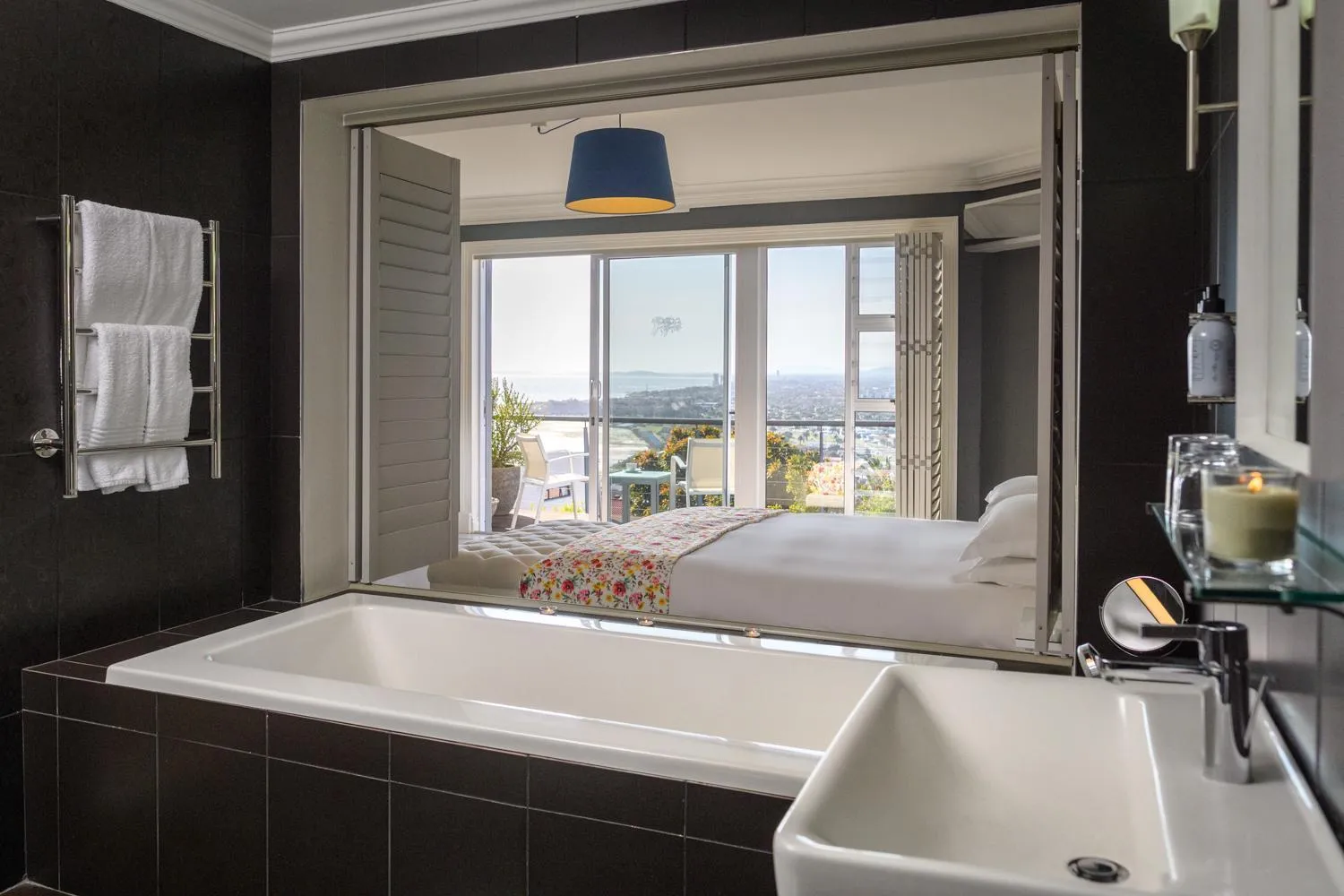 Bed in Fijnbos Private Manor