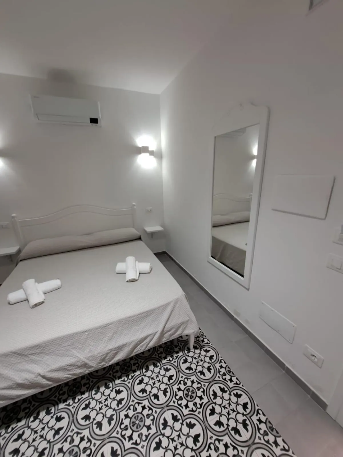 Bed in B&B Pepe Rosa Tropea