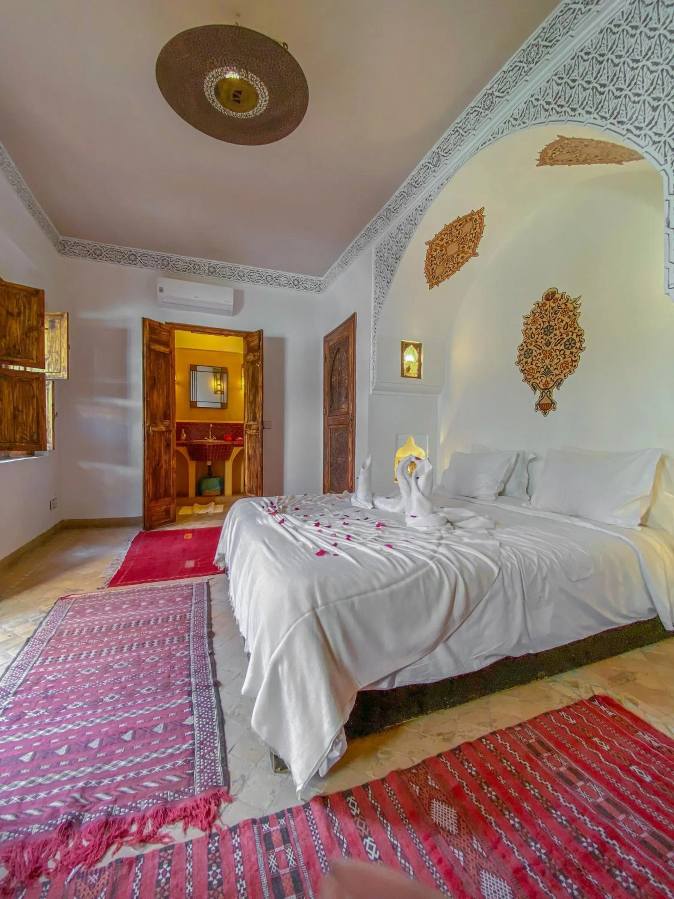 Bedroom, Bed in Riad Anya & SPA