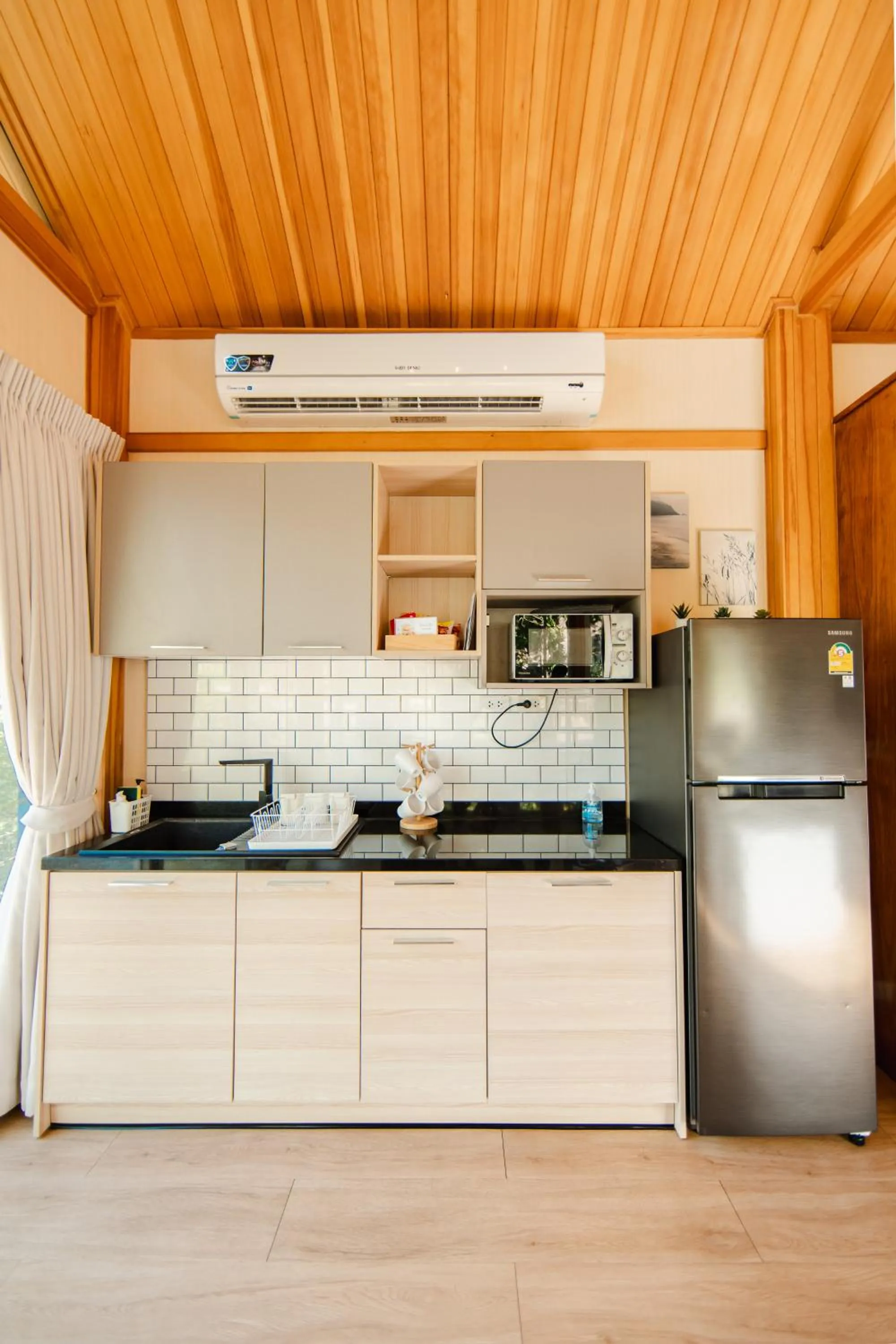 kitchen in Thara Dara Khaoyai