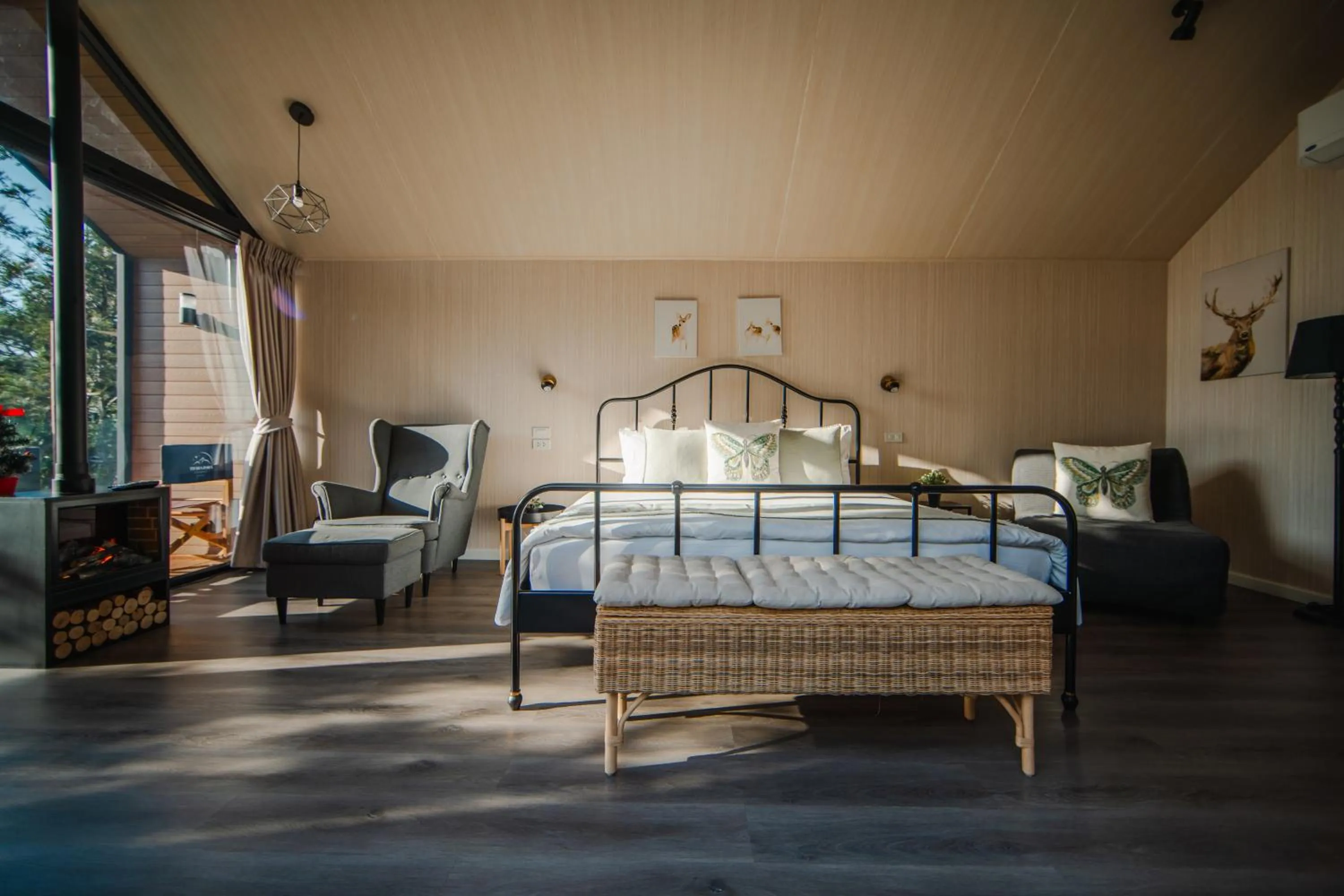 Bedroom, Bed in Thara Dara Khaoyai