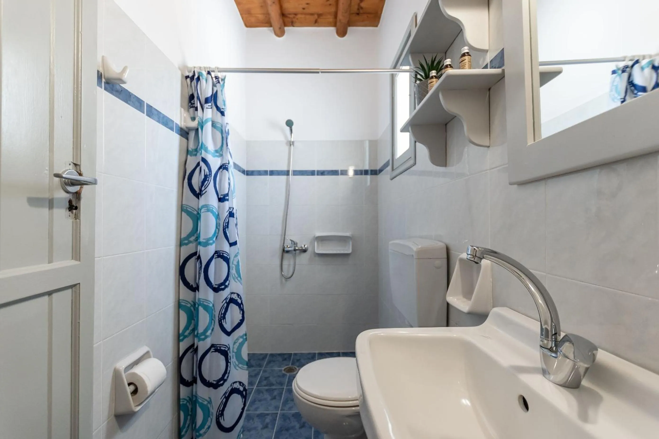 Shower in Michalios Luxury Apartments