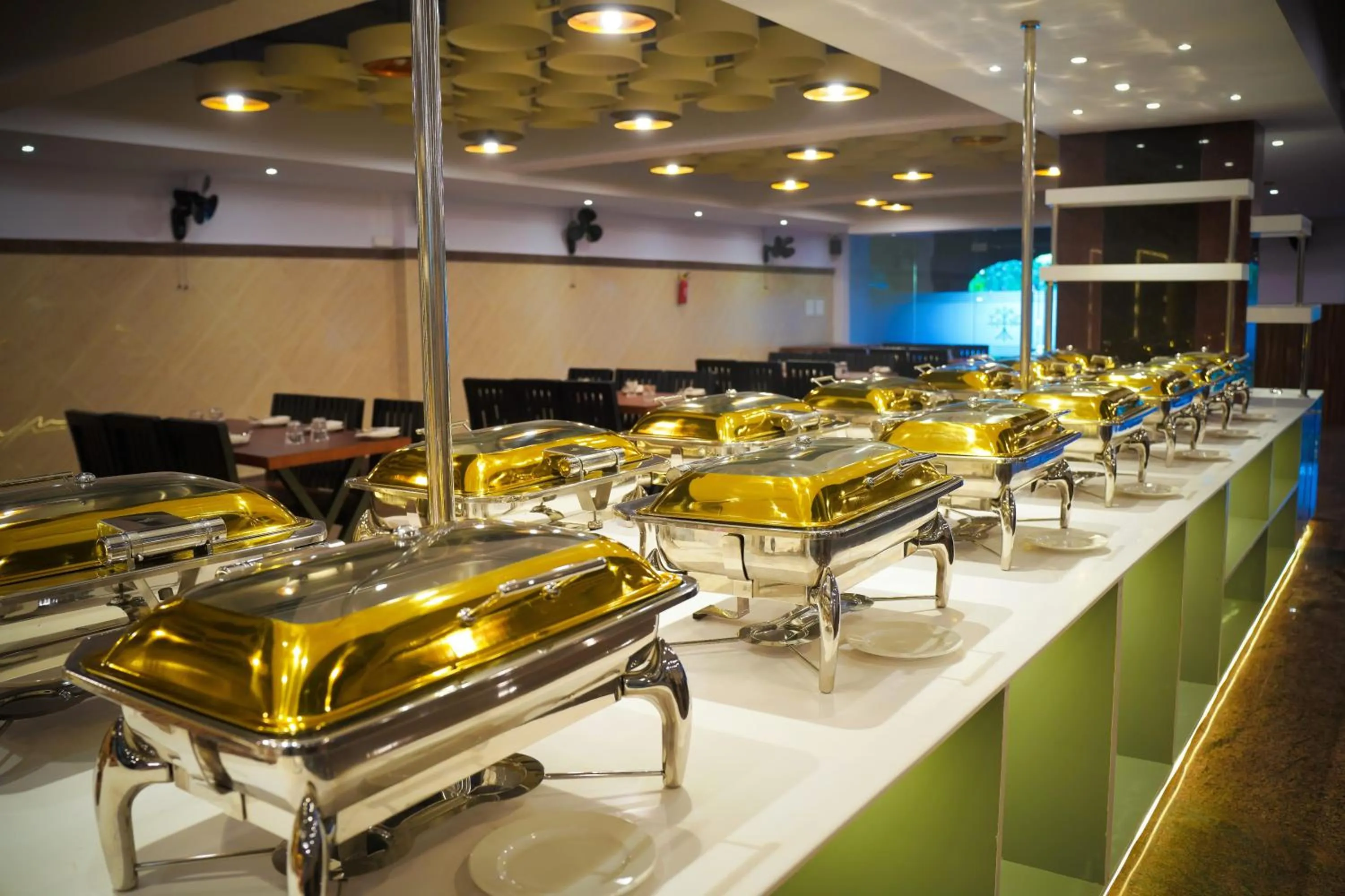 Restaurant/places to eat in MJ Avyanna Resort & Convention Centre, Bengaluru