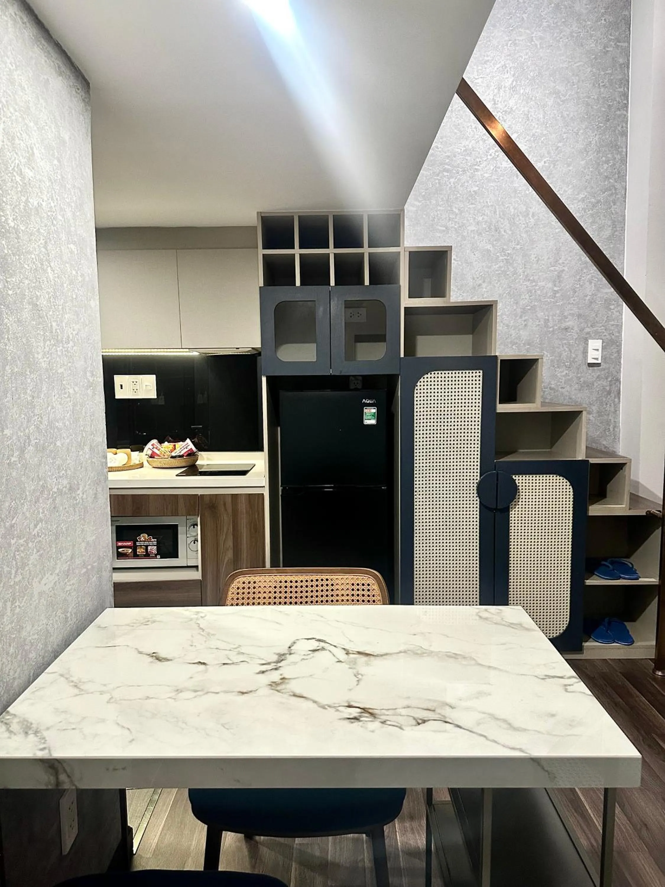 Kitchen or kitchenette in KunKin Garden Aparthotel