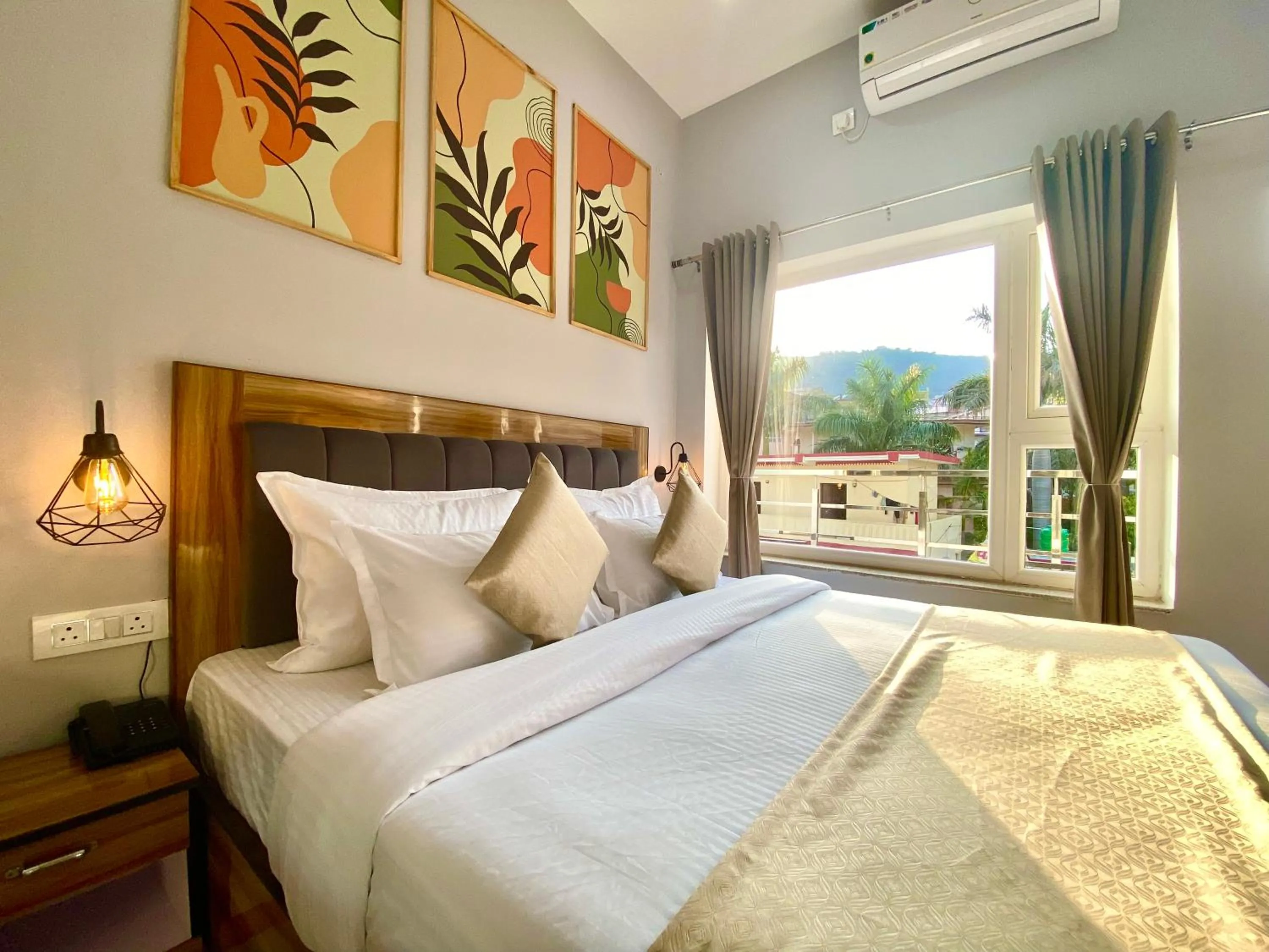 Bed in Hotel Wraveler Inn