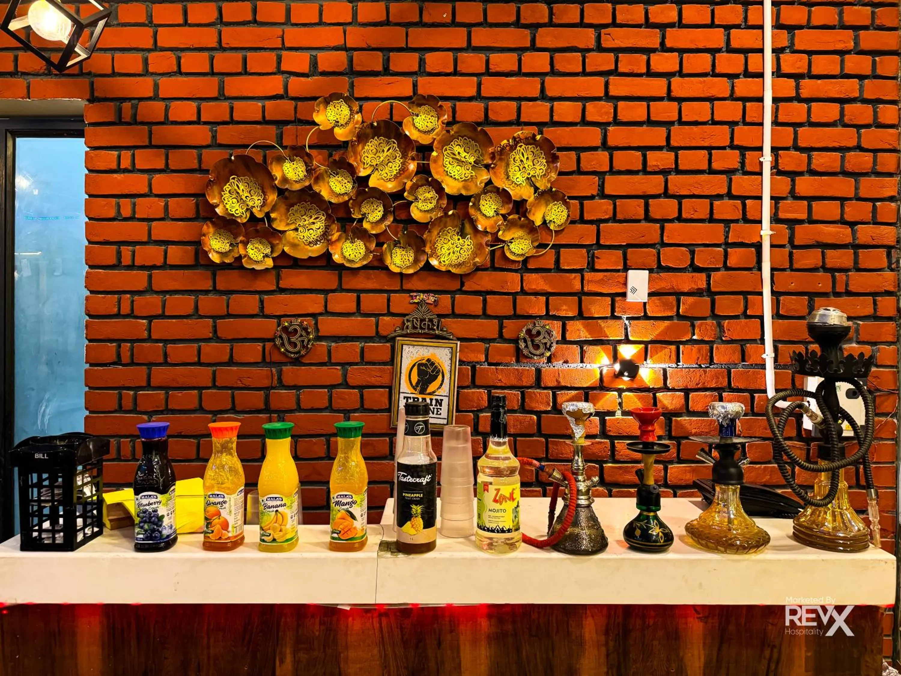 Lounge or bar in Hotel Wraveler Inn