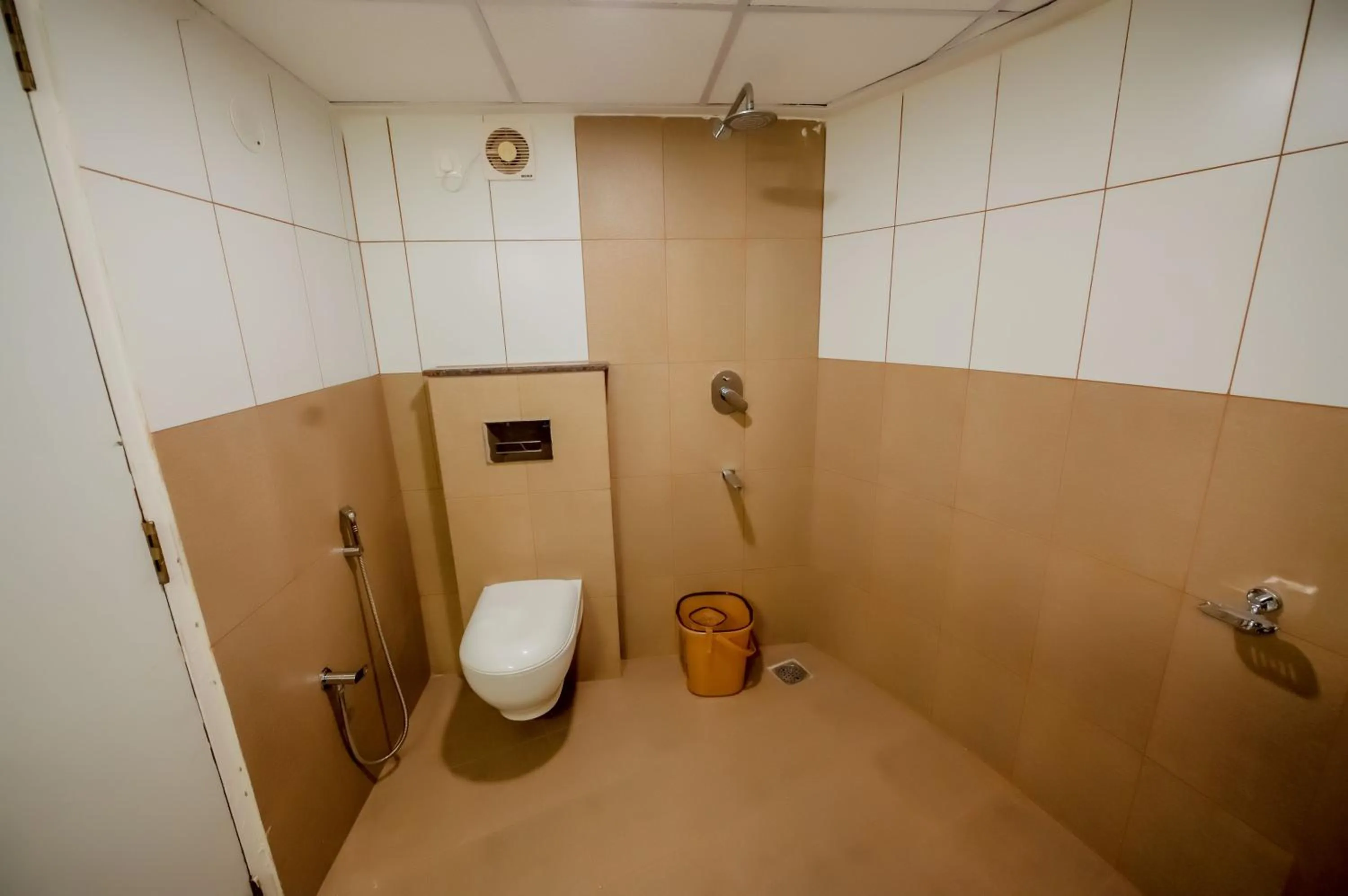 Toilet, Bathroom in Hotel Heraa International