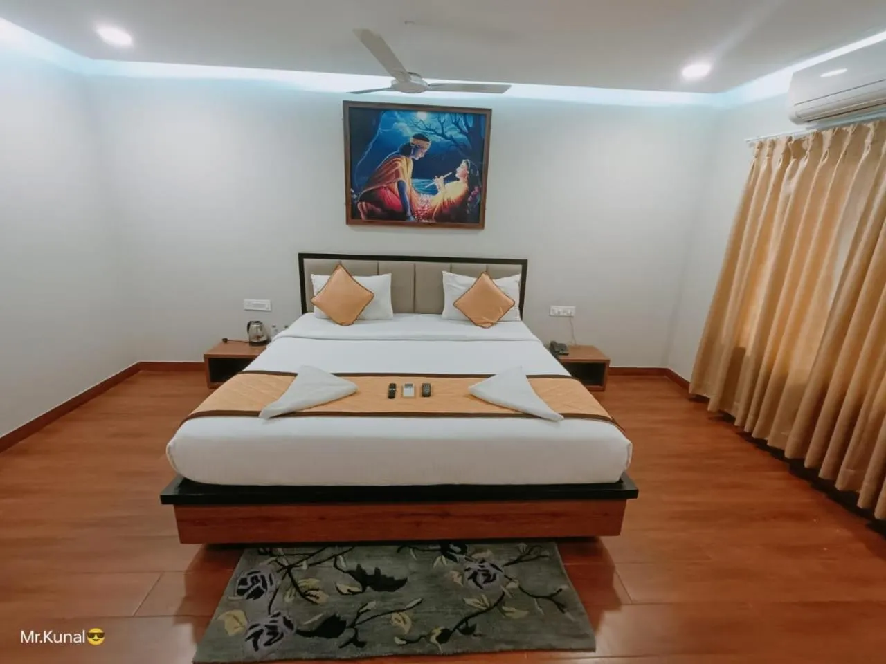 Bed in VOV Hotels Vijayapura