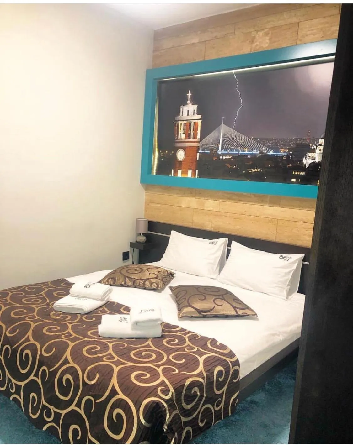 Bed in City Code In Joy