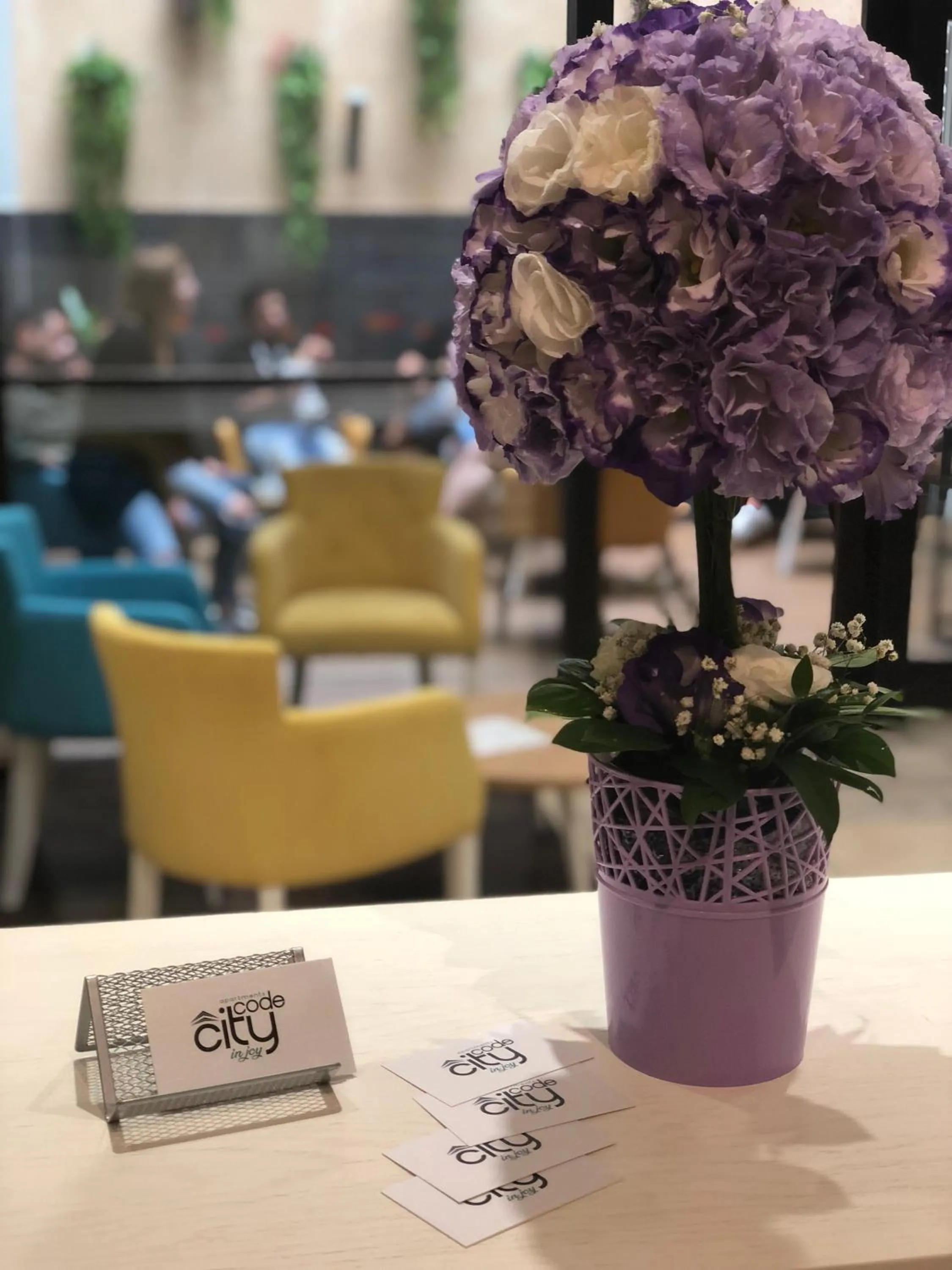 Communal lounge/ TV room in City Code In Joy