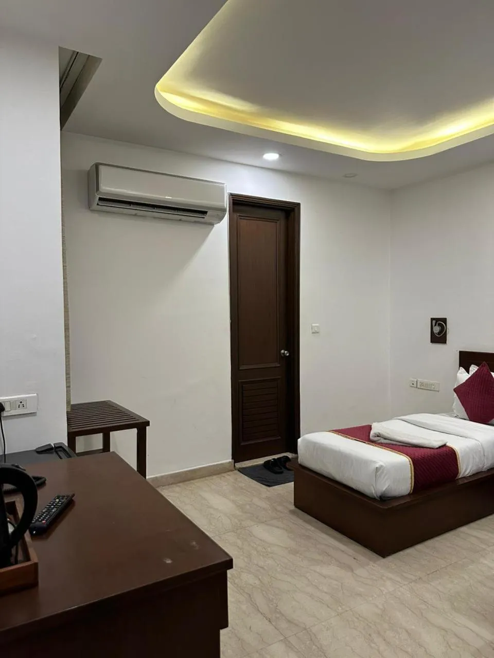 Bed in Hotel The Imperio