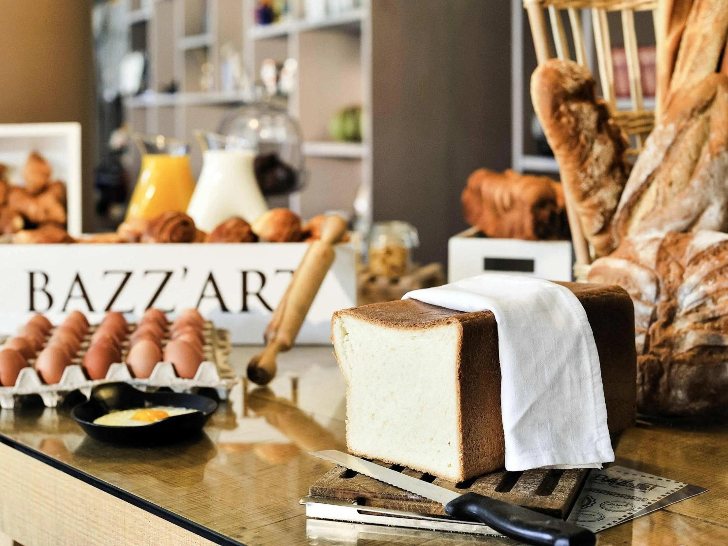 Restaurant/places to eat in Novotel Marrakech Hivernage