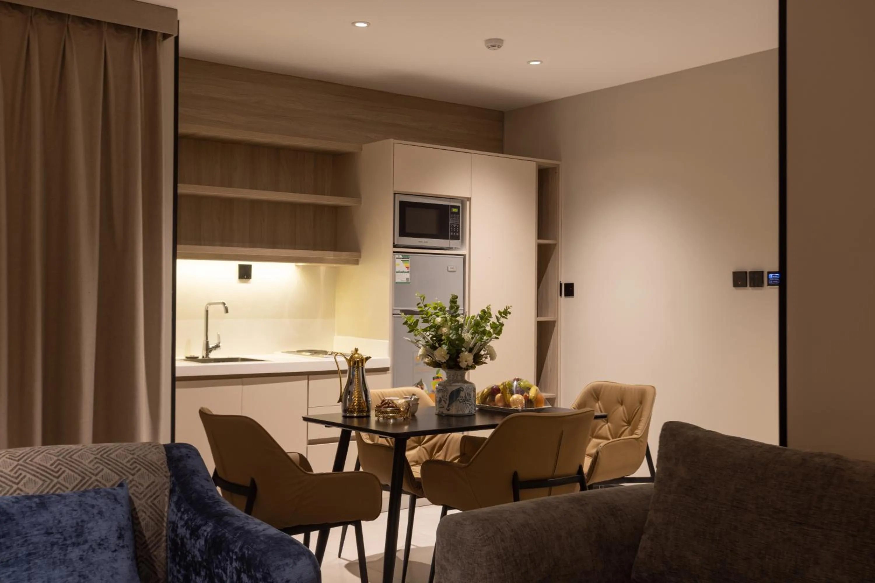 Skyline Hotel & Suites