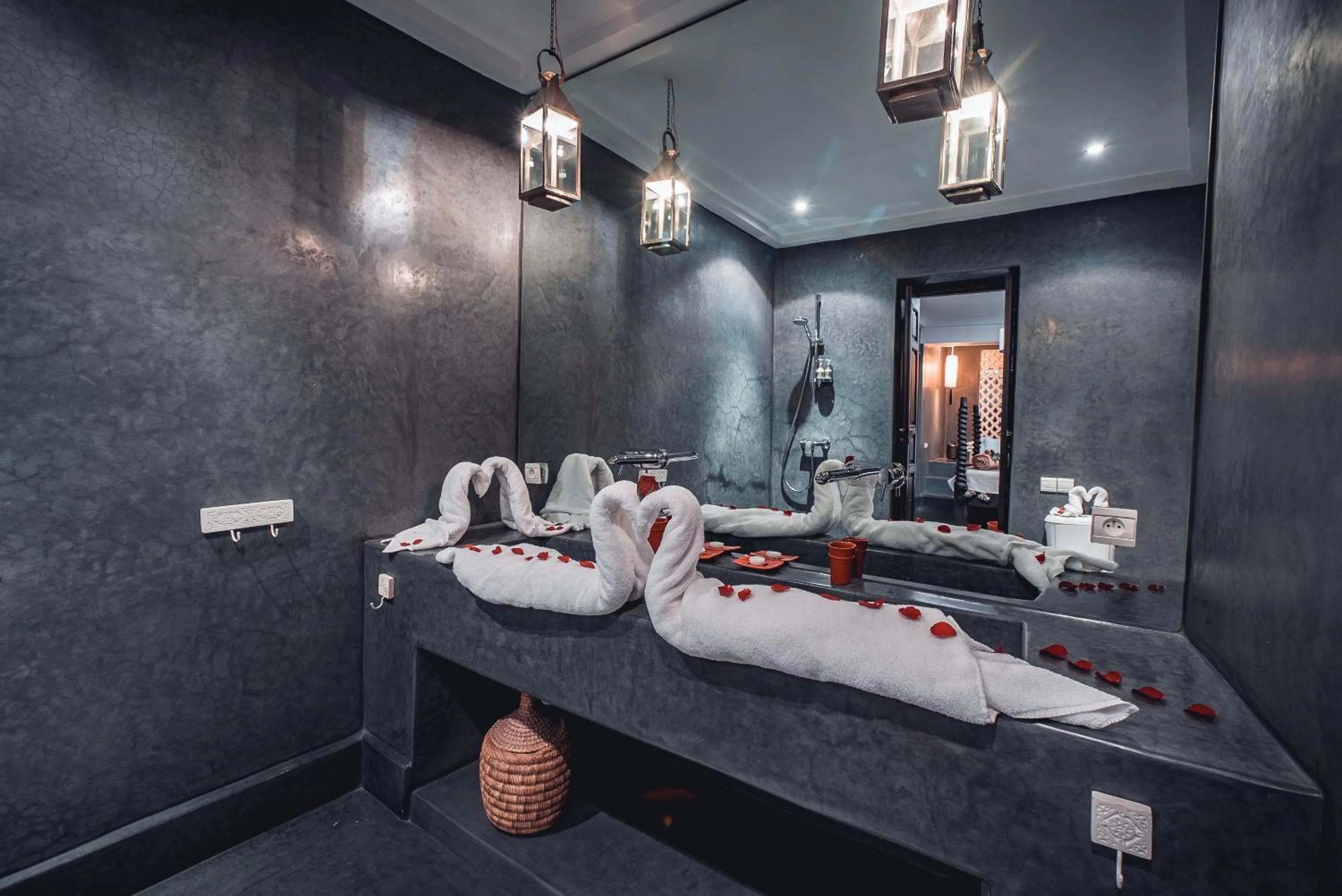 Bathroom in Ambre Epices Medina Riad