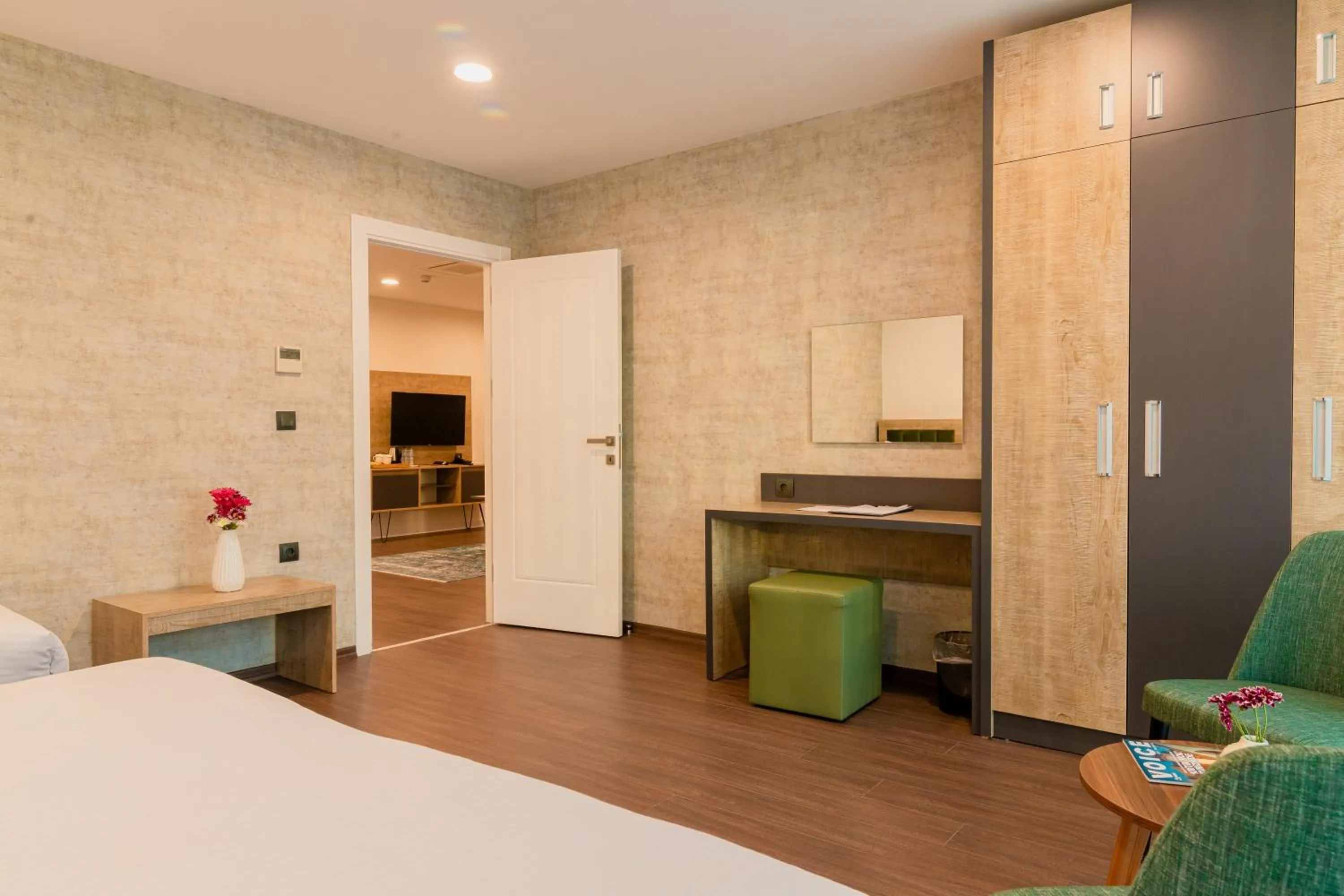 Living room, Bed in Sabırlar City Suites Hotel