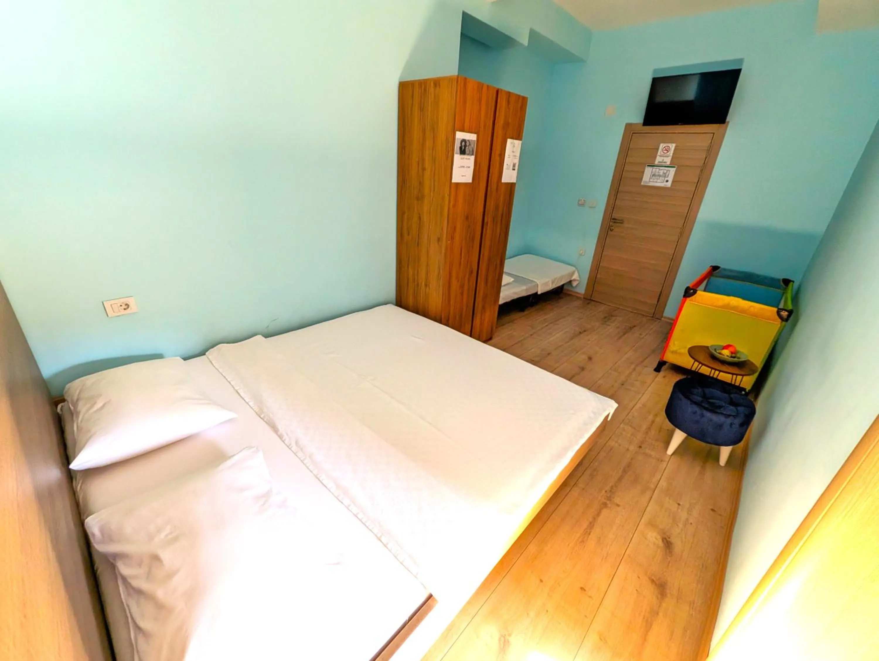 Bed in Easy Apartments