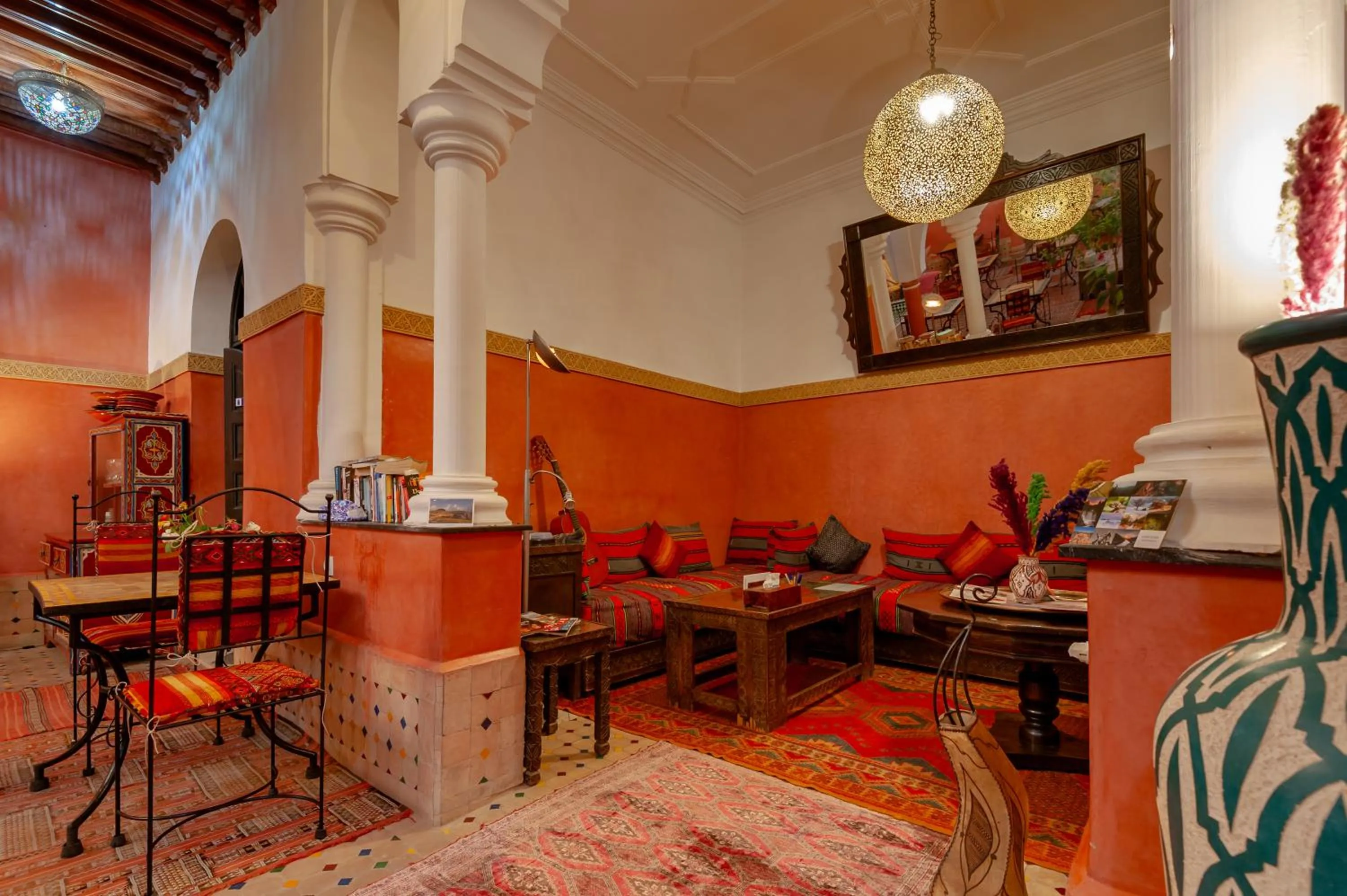 Living room in Riad Losra