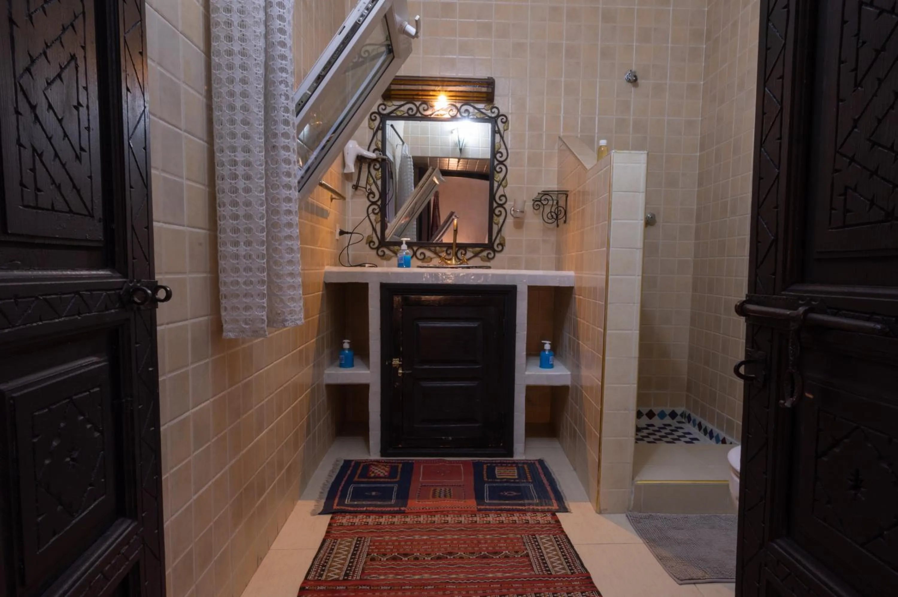 Bathroom in Riad Losra
