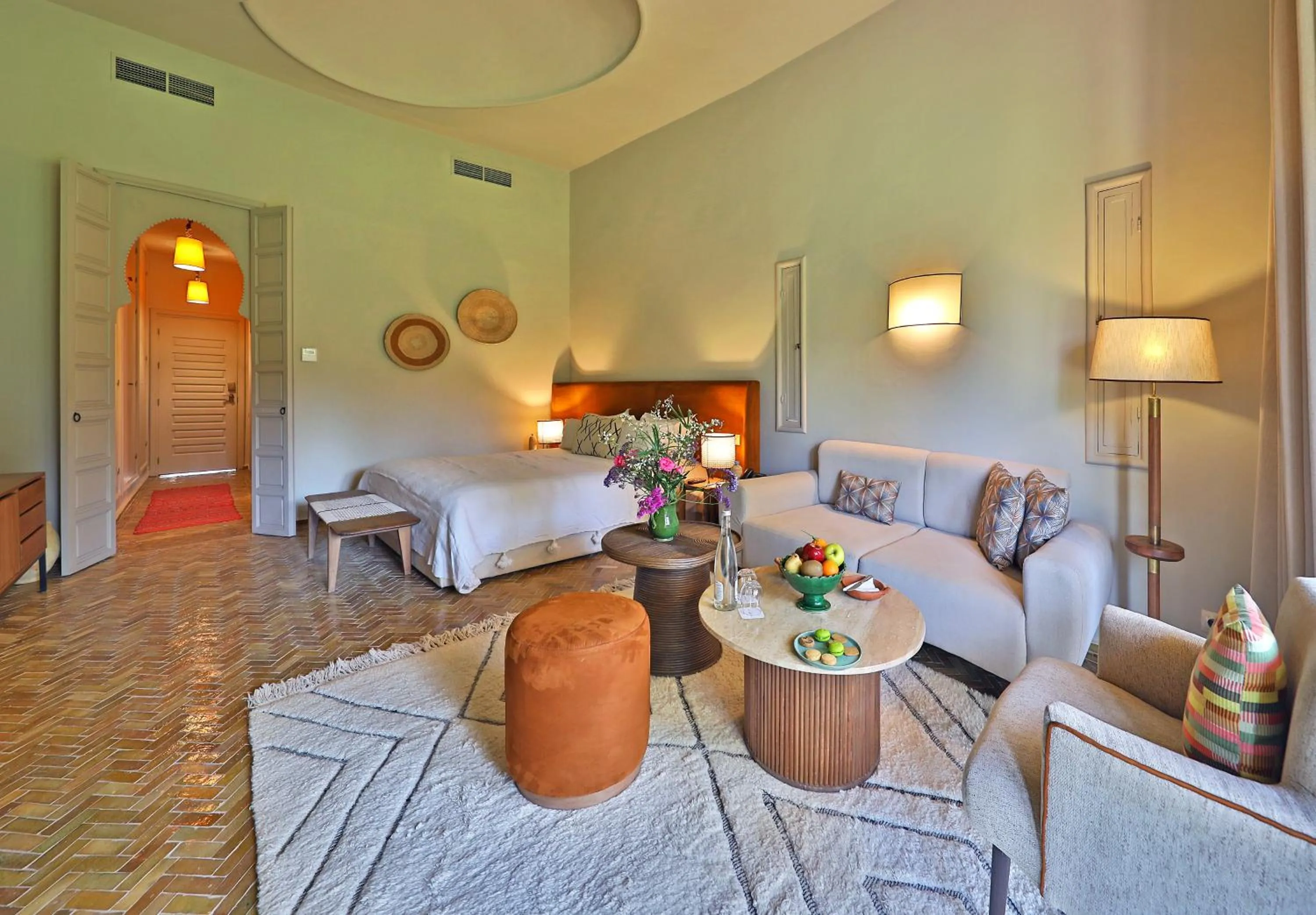 Bed in Domaine Des Remparts Hotel & Spa