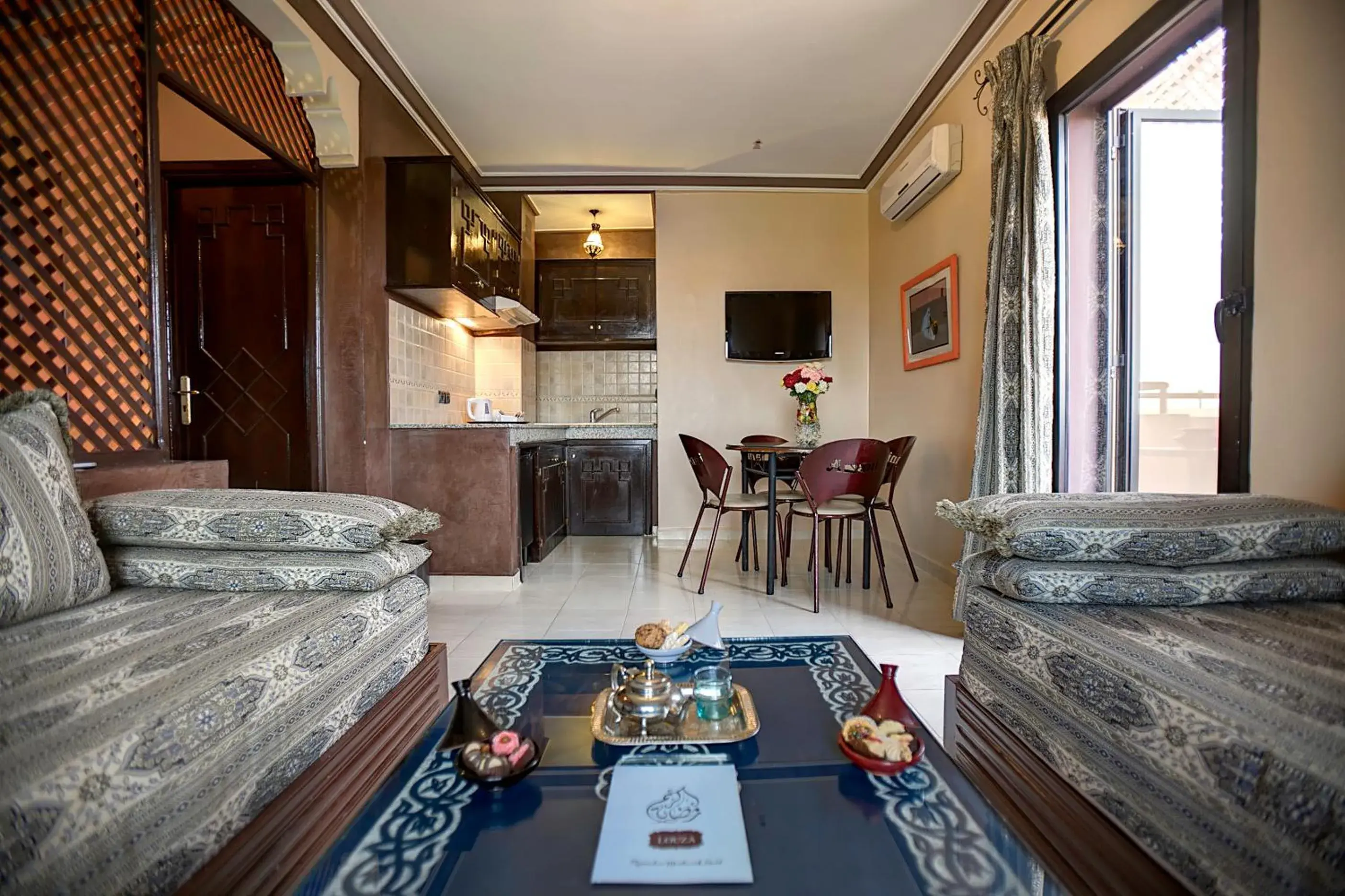 Senior Suite in Amani Hotel Suites & Spa Senior Suite in Amani Hotel Suites & Spa