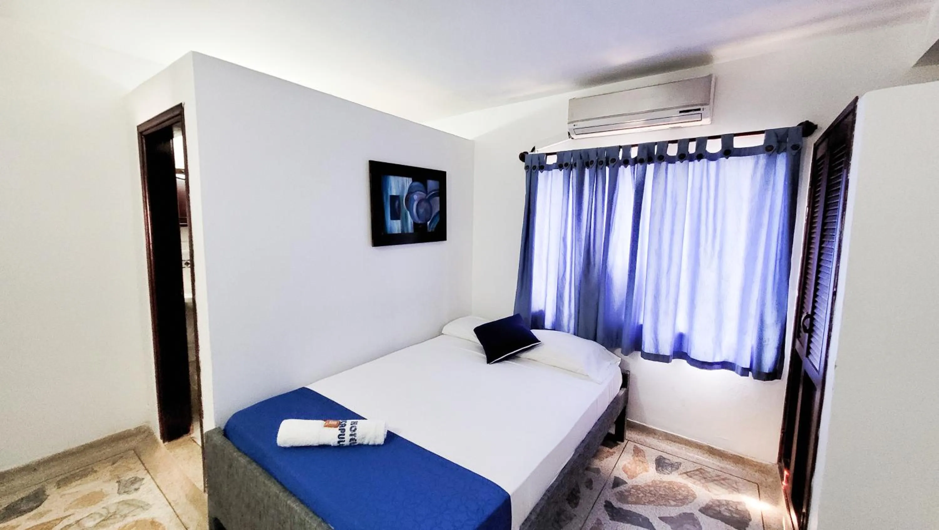 Hotel Acapulco Caucasia