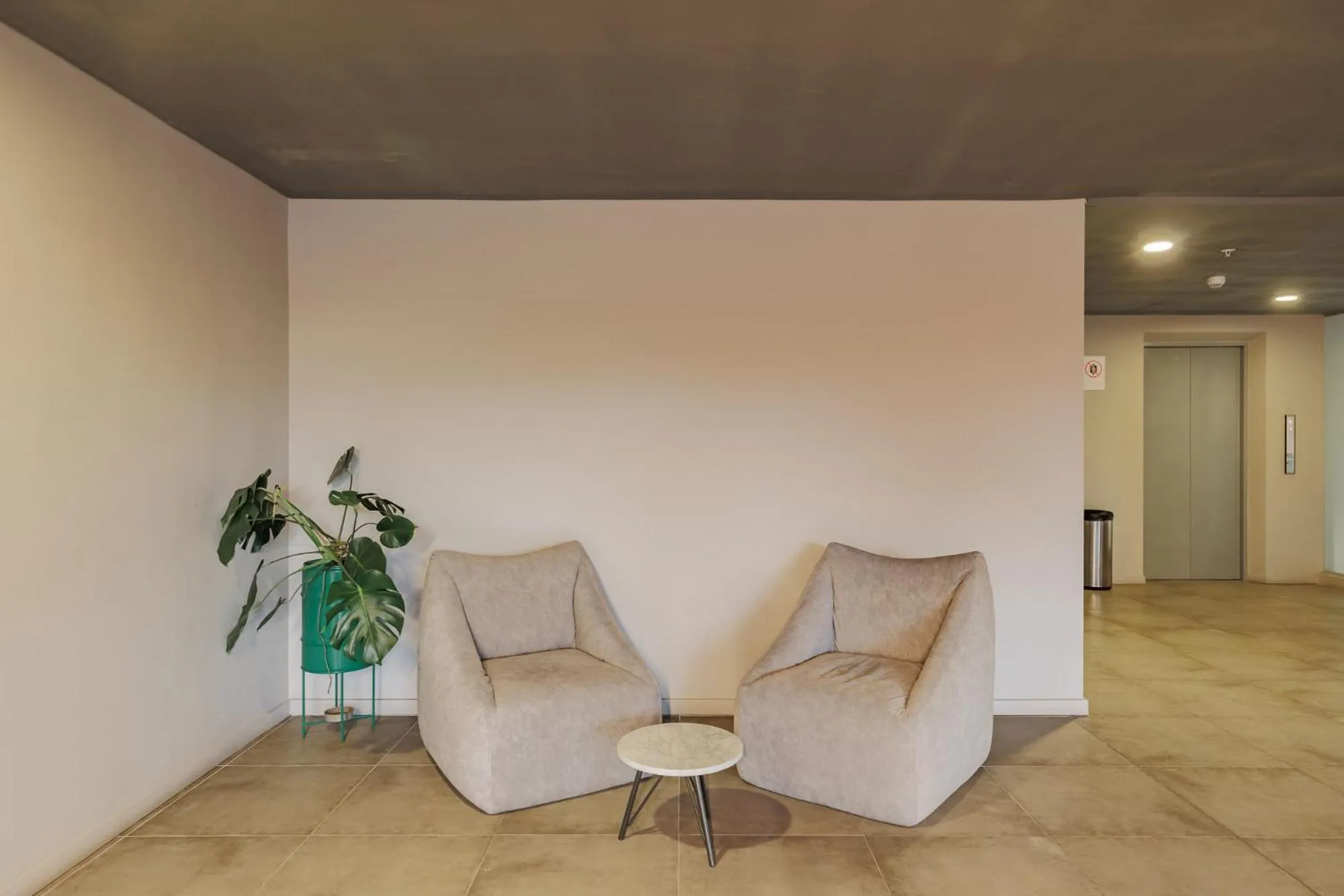 Area and facilities in Versus Hotel