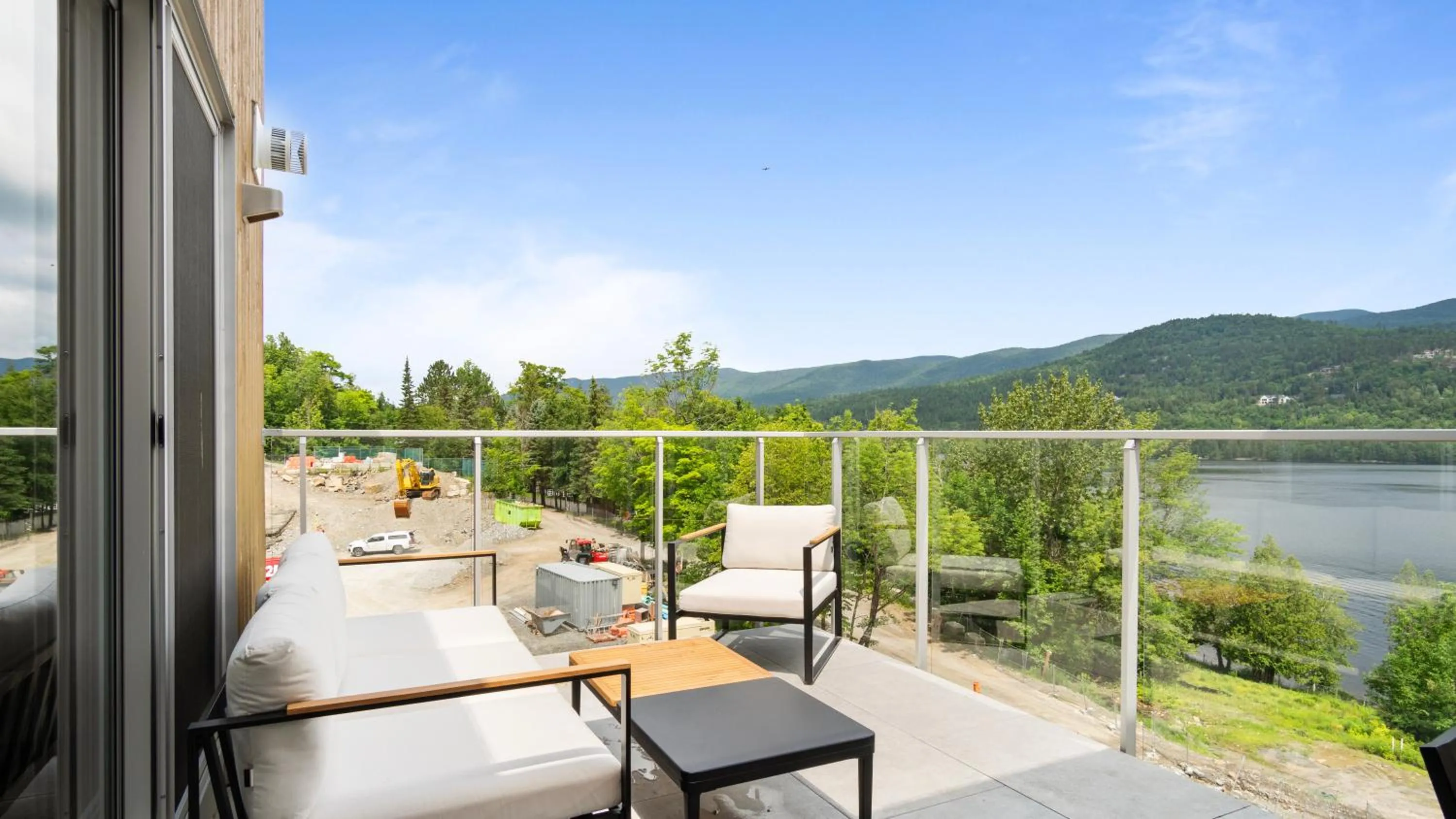 Lago by Tremblant Platinum