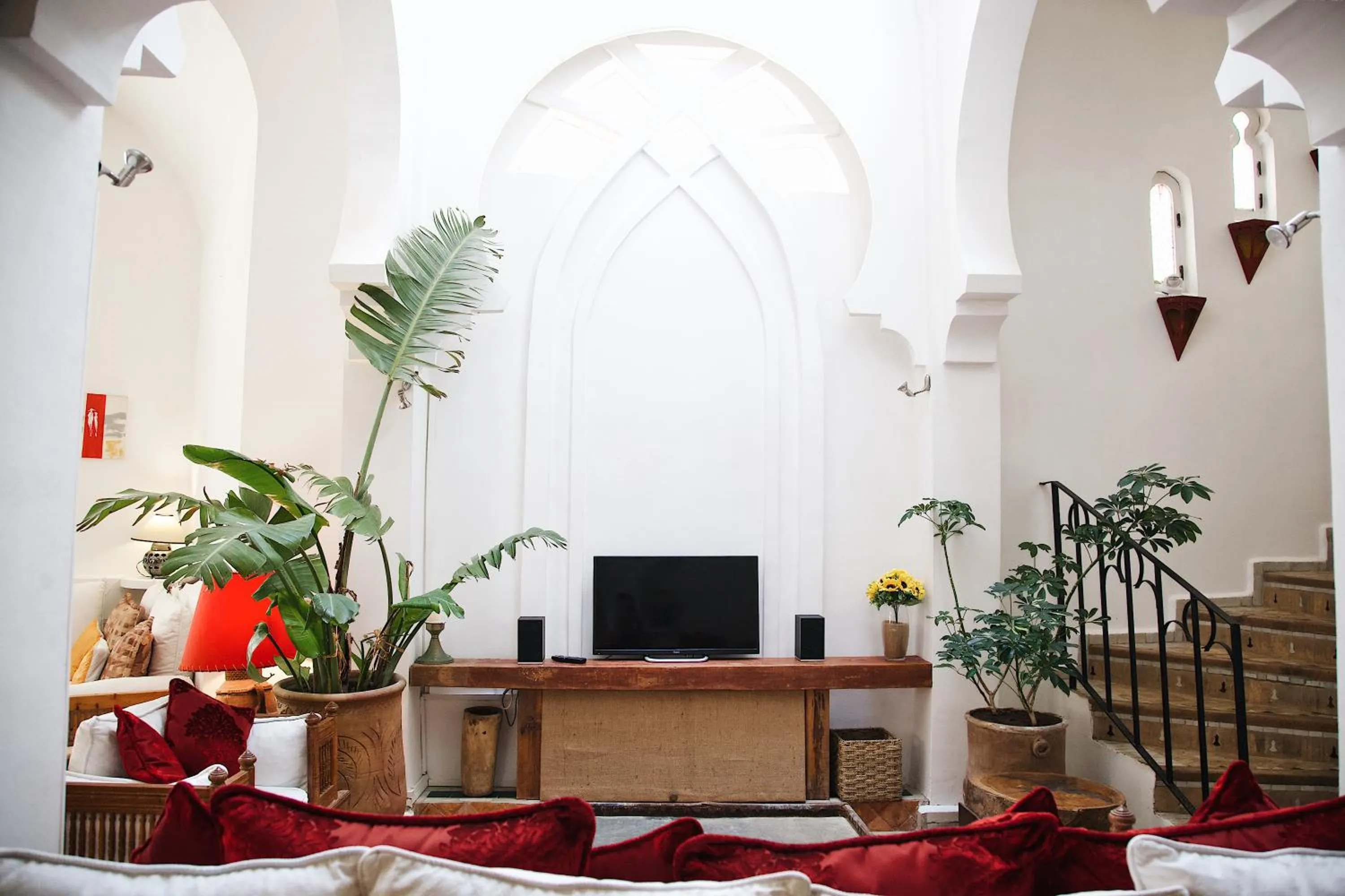 Communal lounge/ TV room in Dar Liouba Hotel
