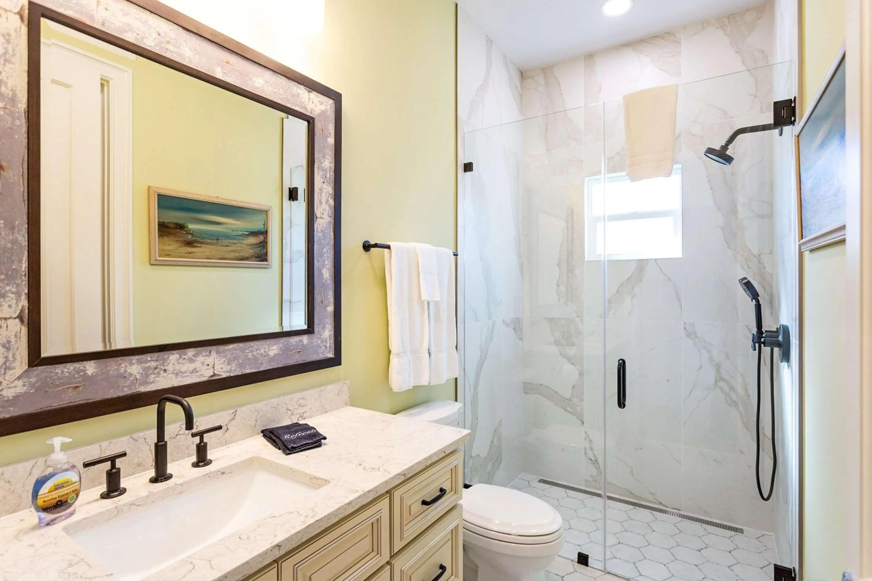 Shower in Imola Vacation Rental