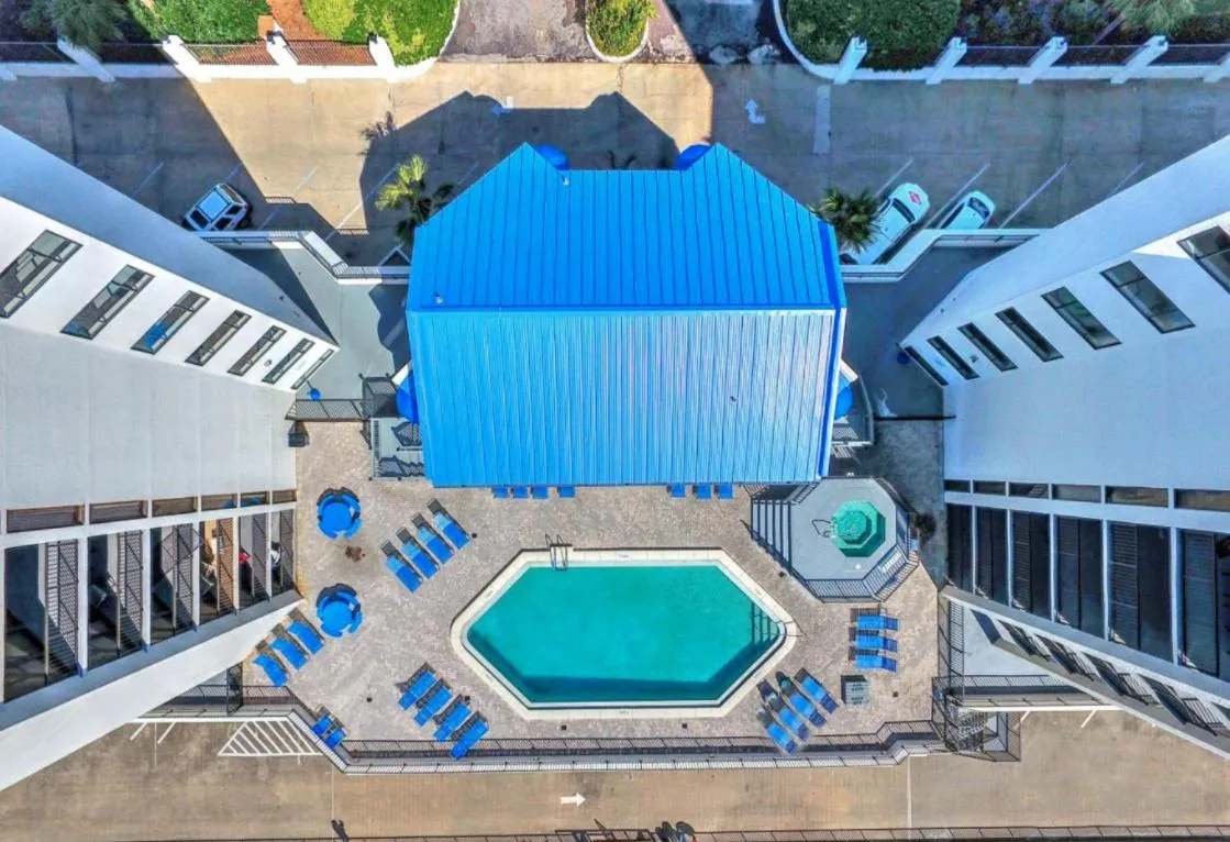 AquaVista Beach Resort by Sand Seeker Vacations