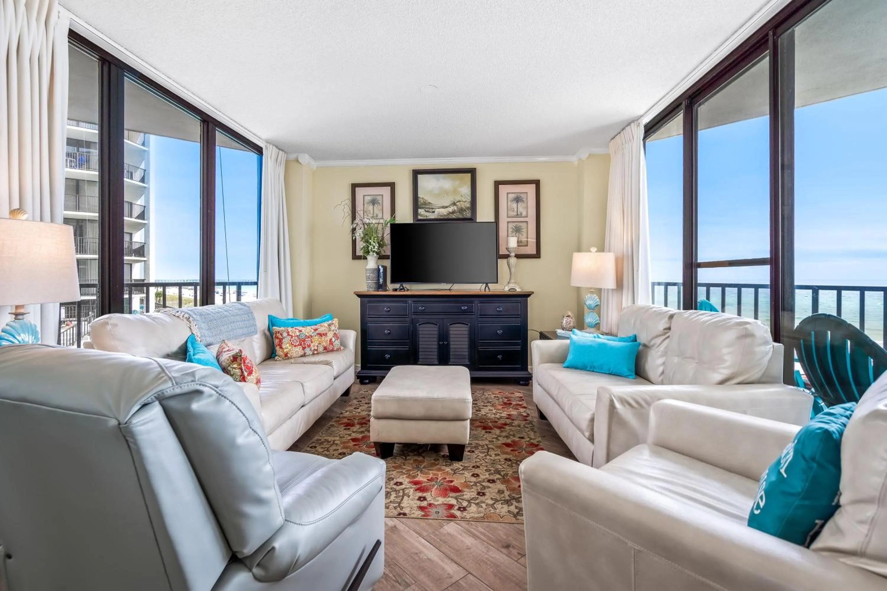 AquaVista Beach Resort by Sand Seeker Vacations