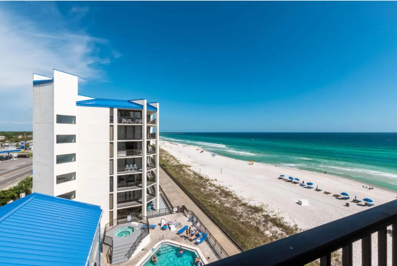 AquaVista Beach Resort by Sand Seeker Vacations