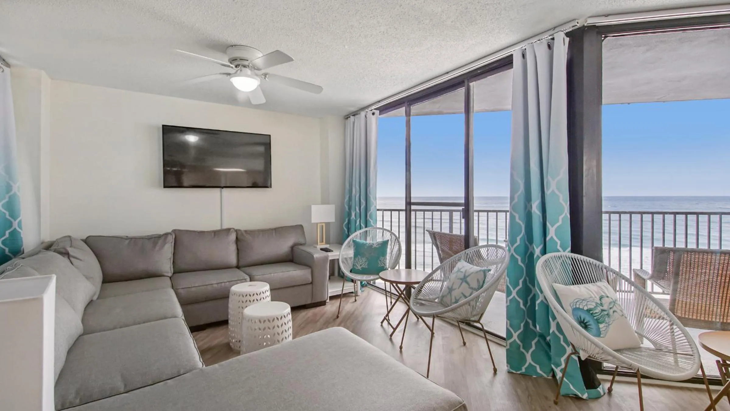 AquaVista Beach Resort by Sand Seeker Vacations