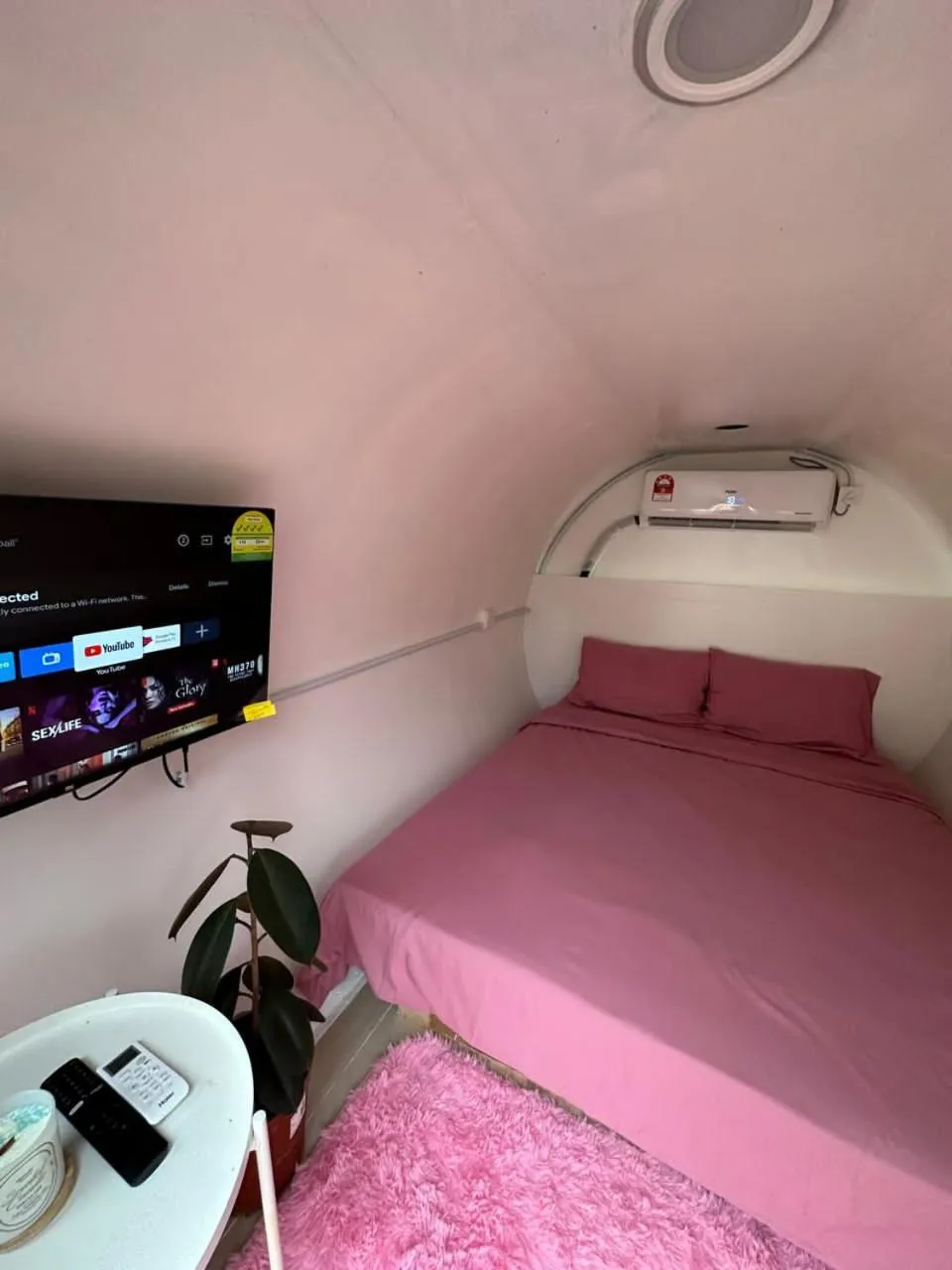 View (from property/room), Bed in Qowiy Village Langat