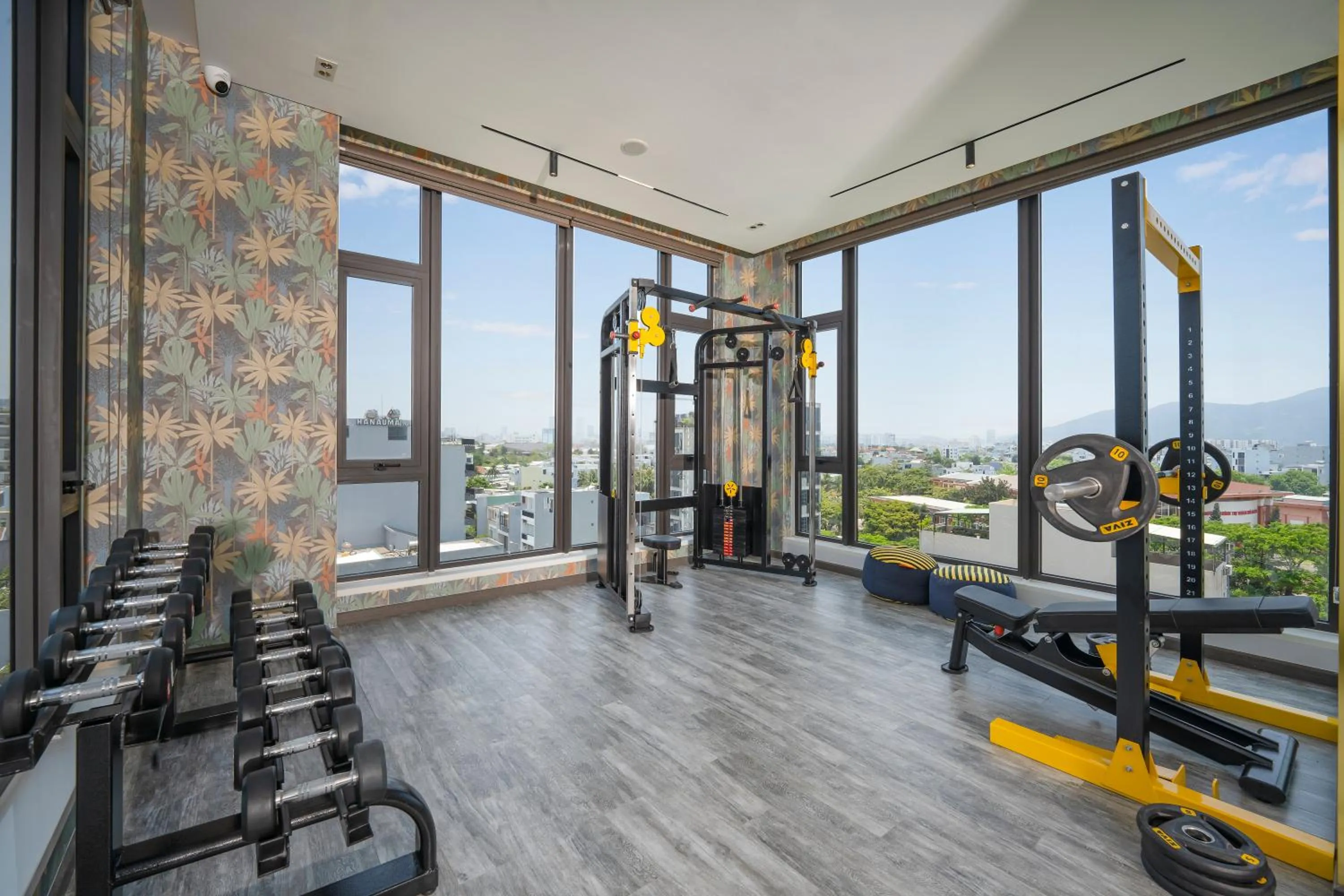 Fitness centre/facilities in Tashi Ocean Garden & Apartment Da Nang - My Khe Beach