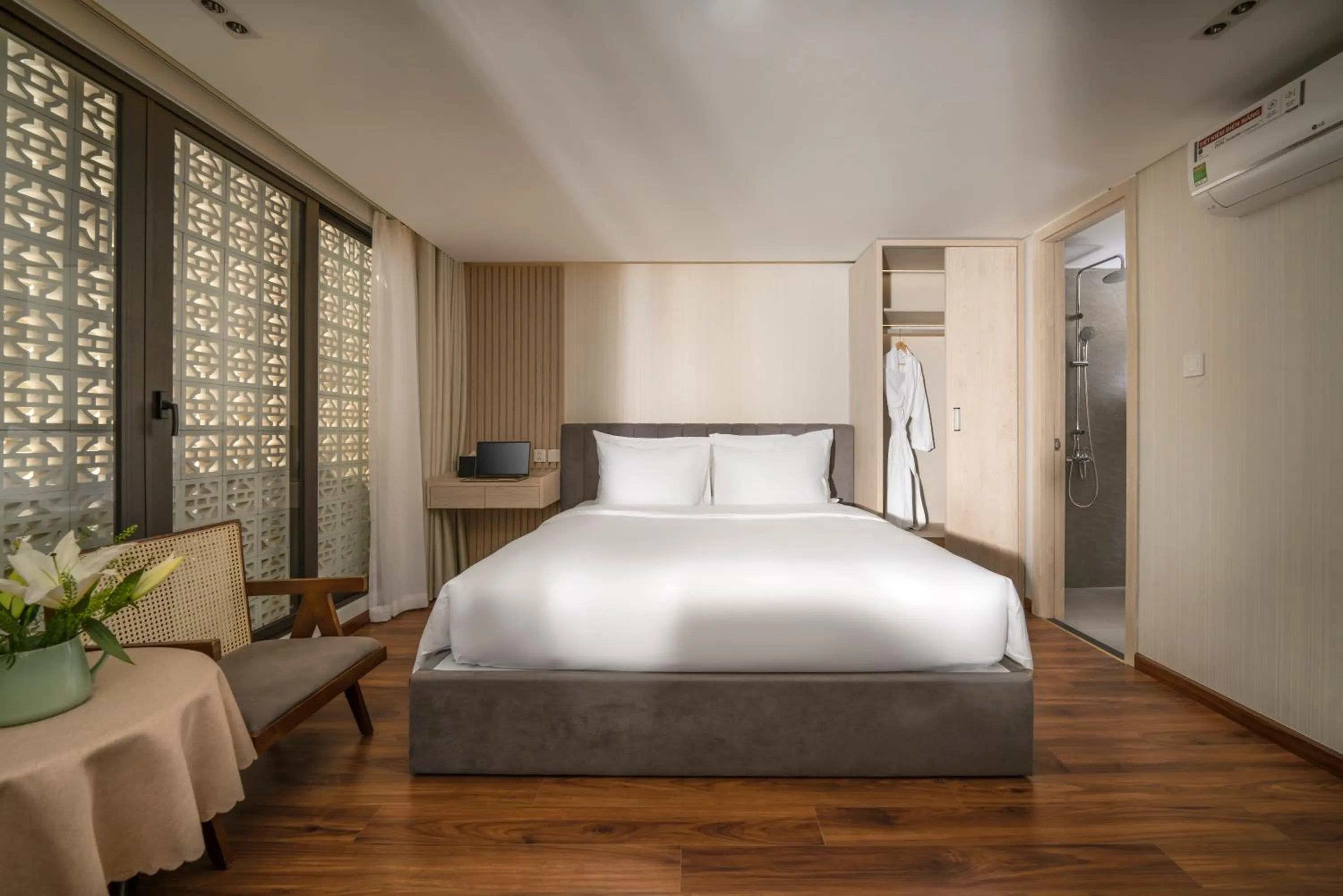 Bed in Tashi Ocean Garden & Apartment Da Nang - My Khe Beach