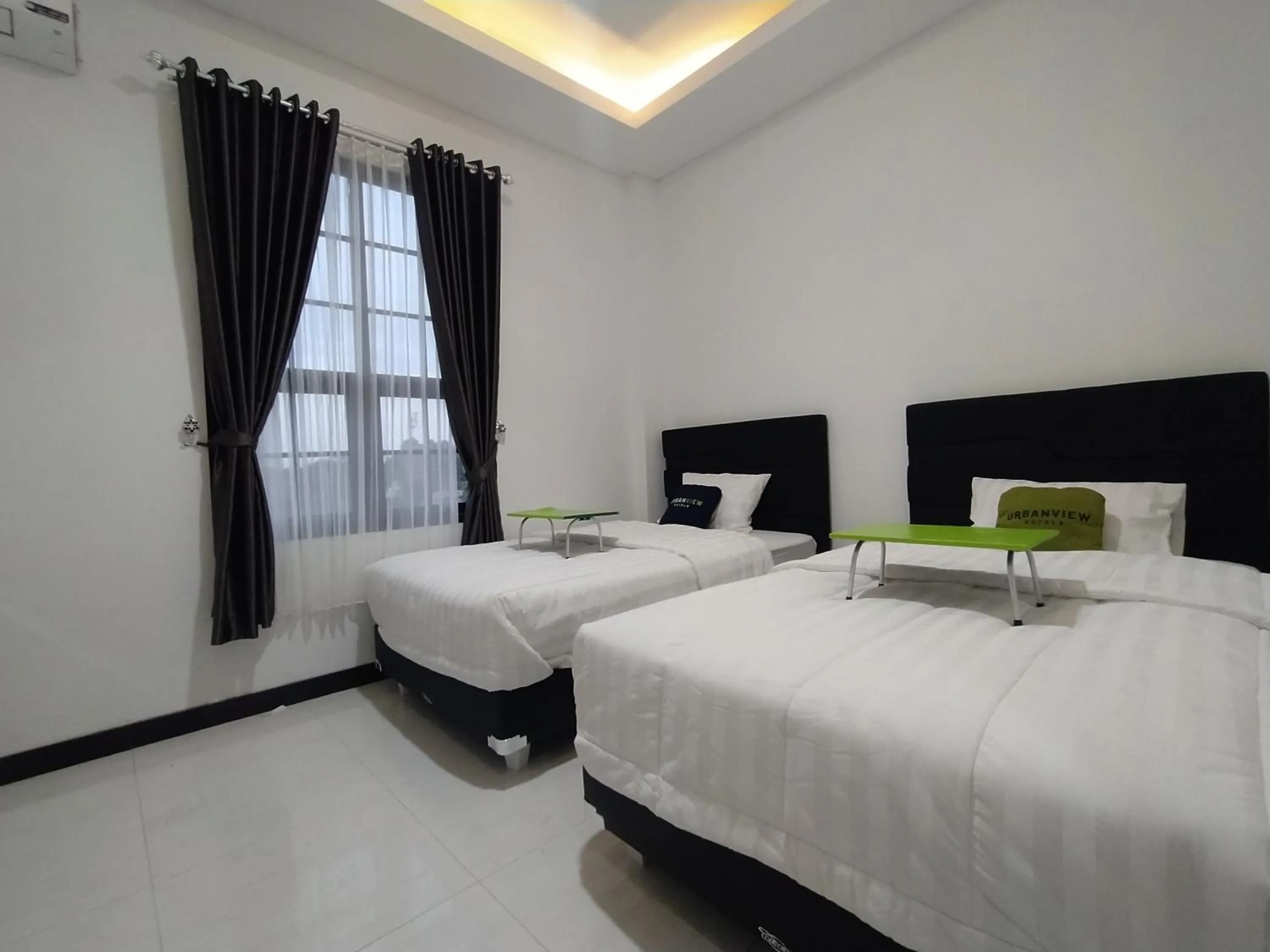 Bedroom, Bed in Urbanview Badran Residence Syariah Manahan