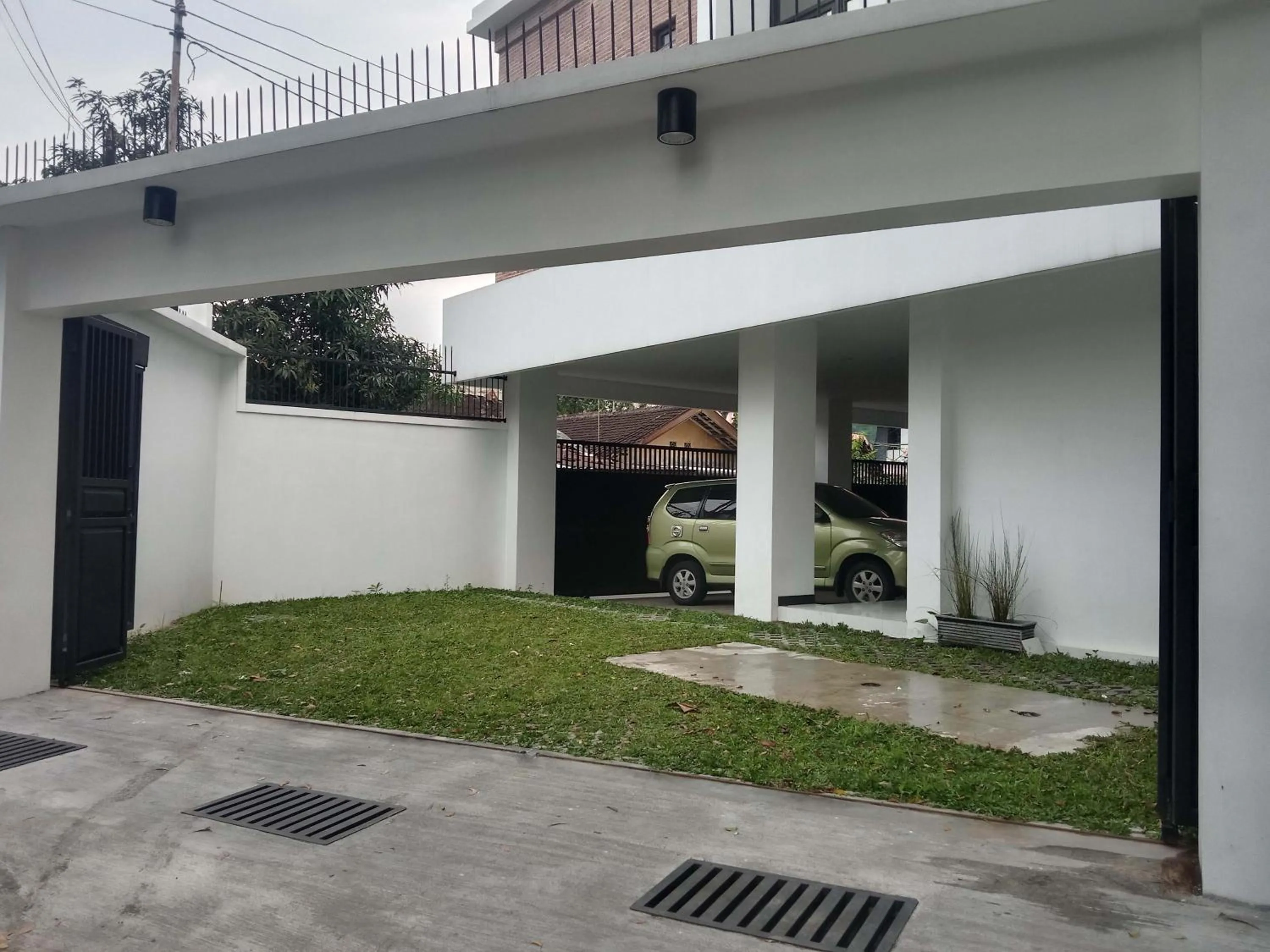 Property building in Urbanview Badran Residence Syariah Manahan
