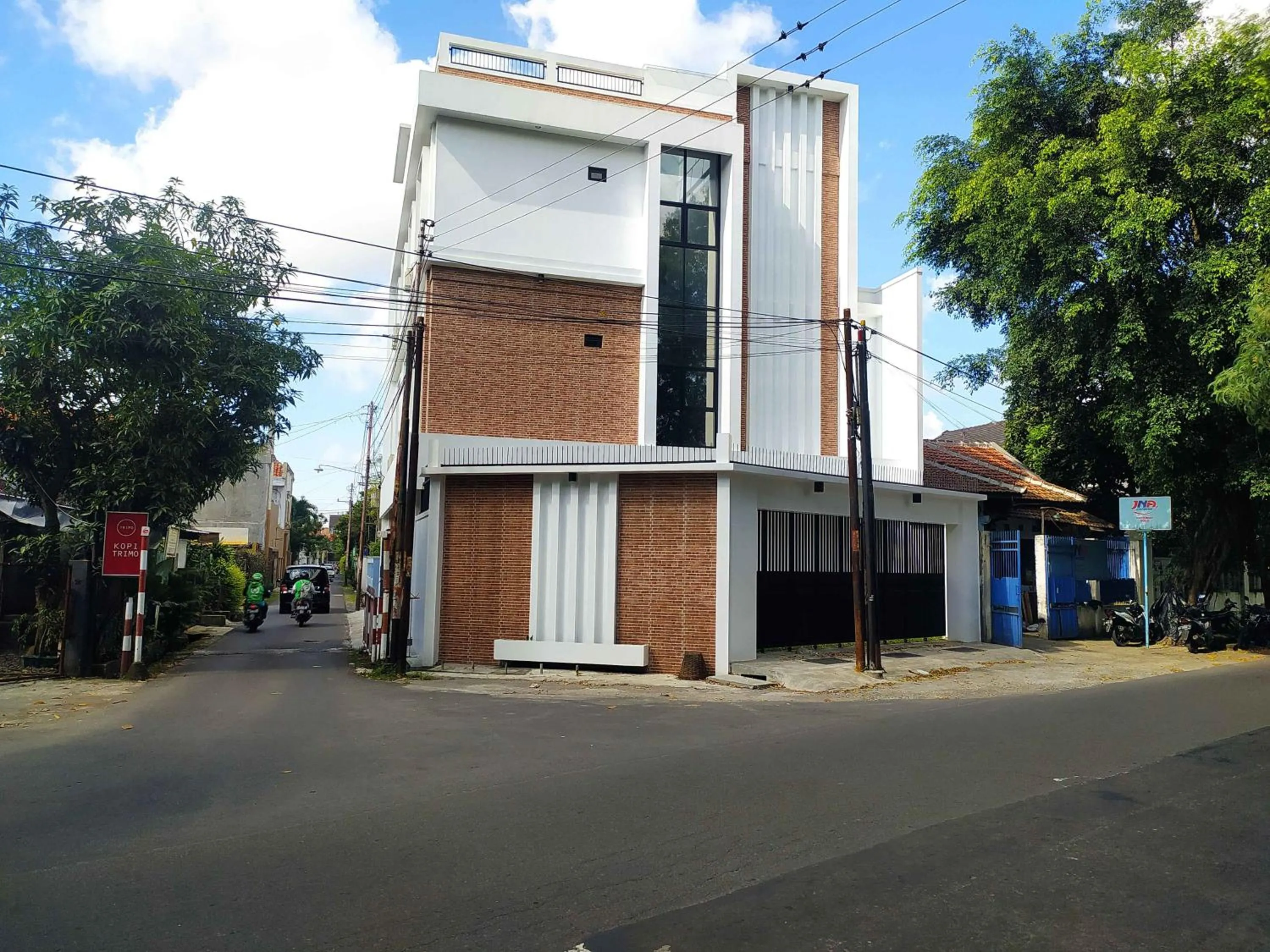 Property building in Urbanview Badran Residence Syariah Manahan