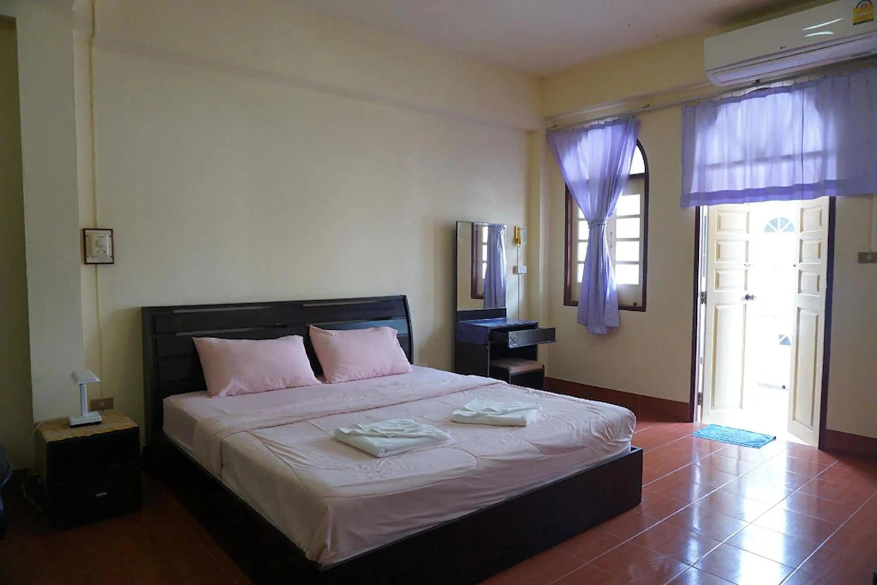 Bed in Sonya Residence