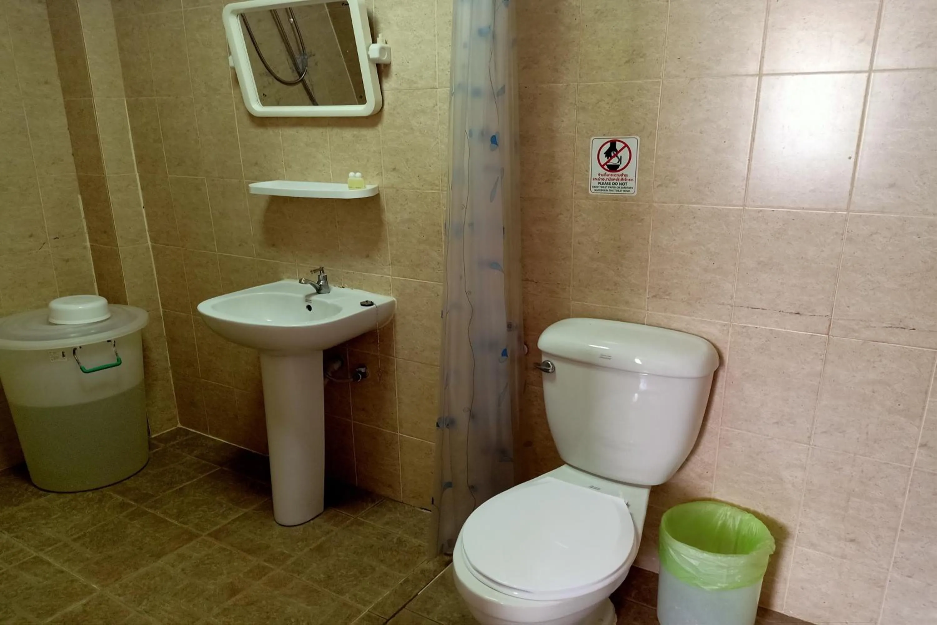 Bathroom in Sonya Residence