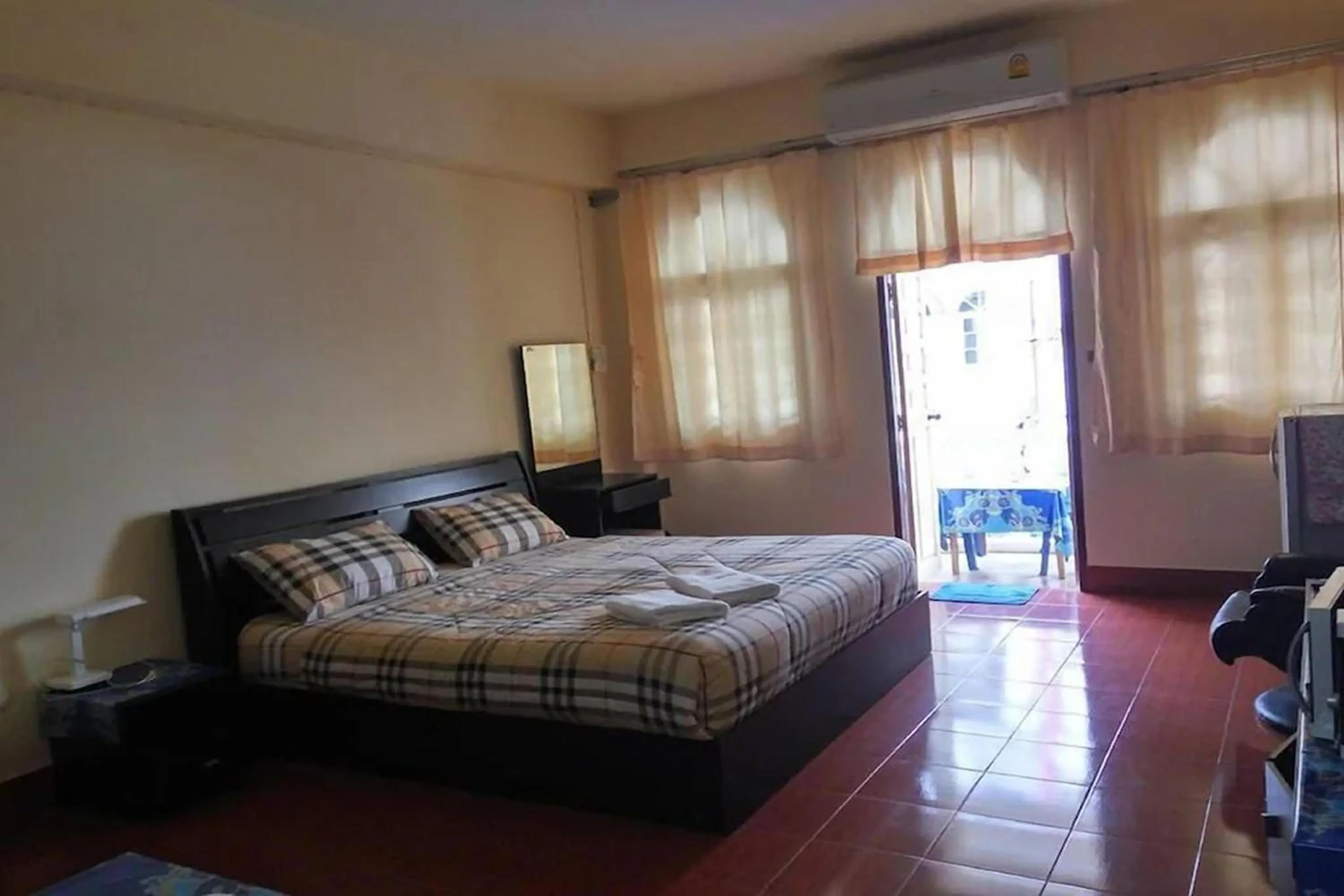 Bed in Sonya Residence