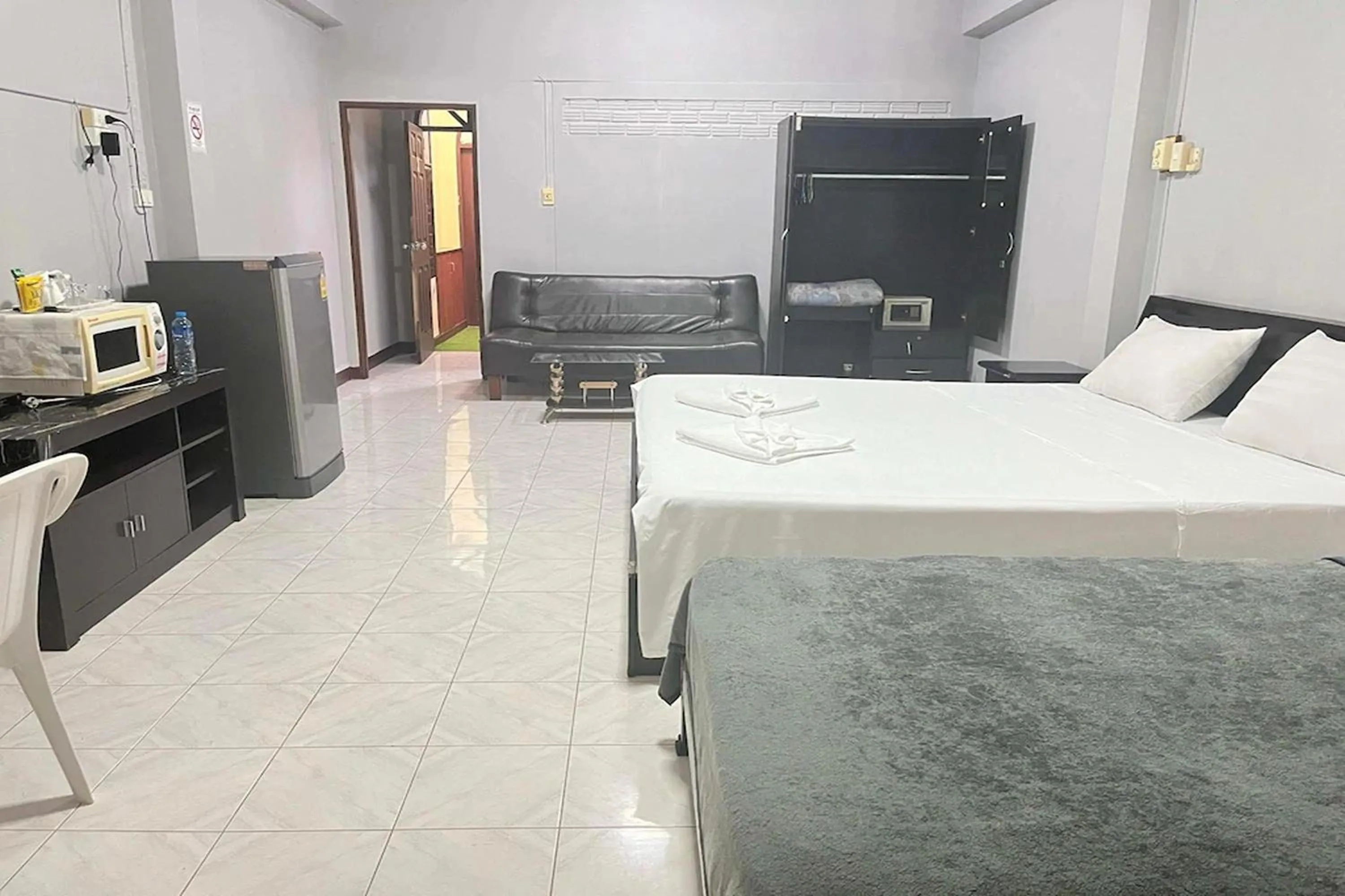 Bed in Sonya Residence