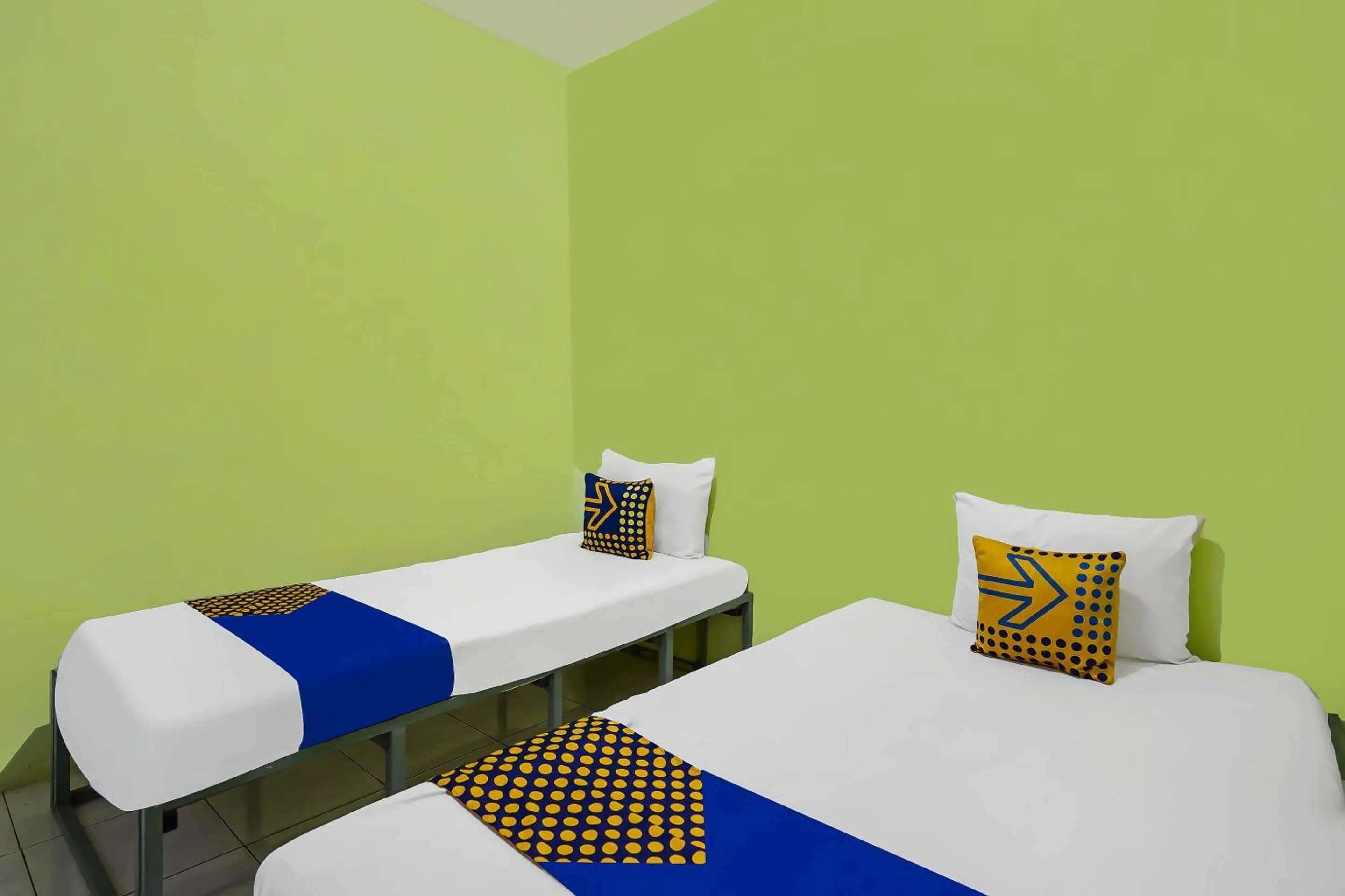 Bedroom, Bed in OYO Life 92474 Penginapan Rusunawa Ii