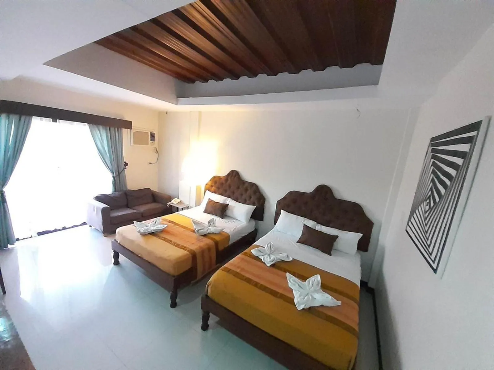 Bedroom, Bed in MelSol Hotel