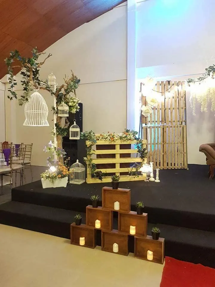 Evening entertainment in MelSol Hotel