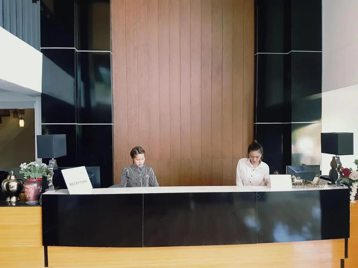 Lobby or reception in MelSol Hotel