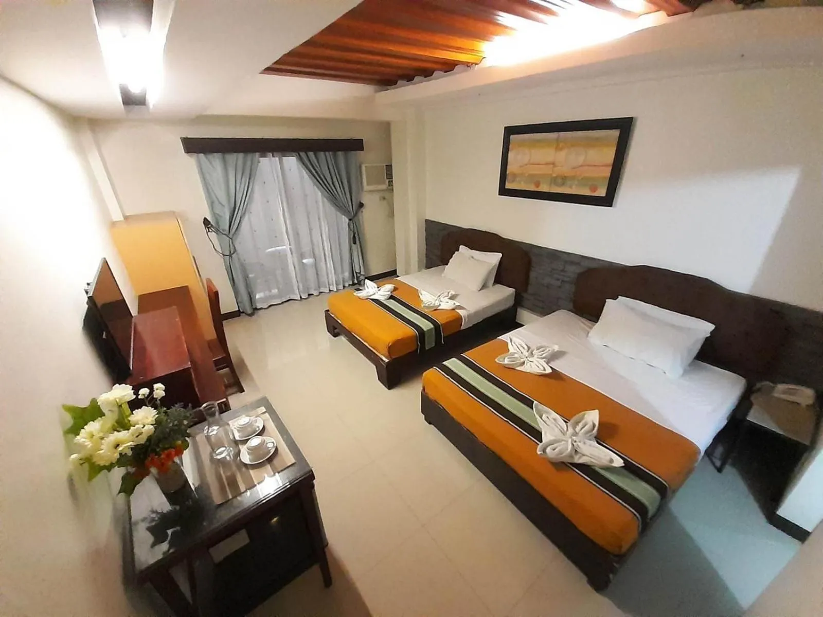 Bedroom, Bed in MelSol Hotel