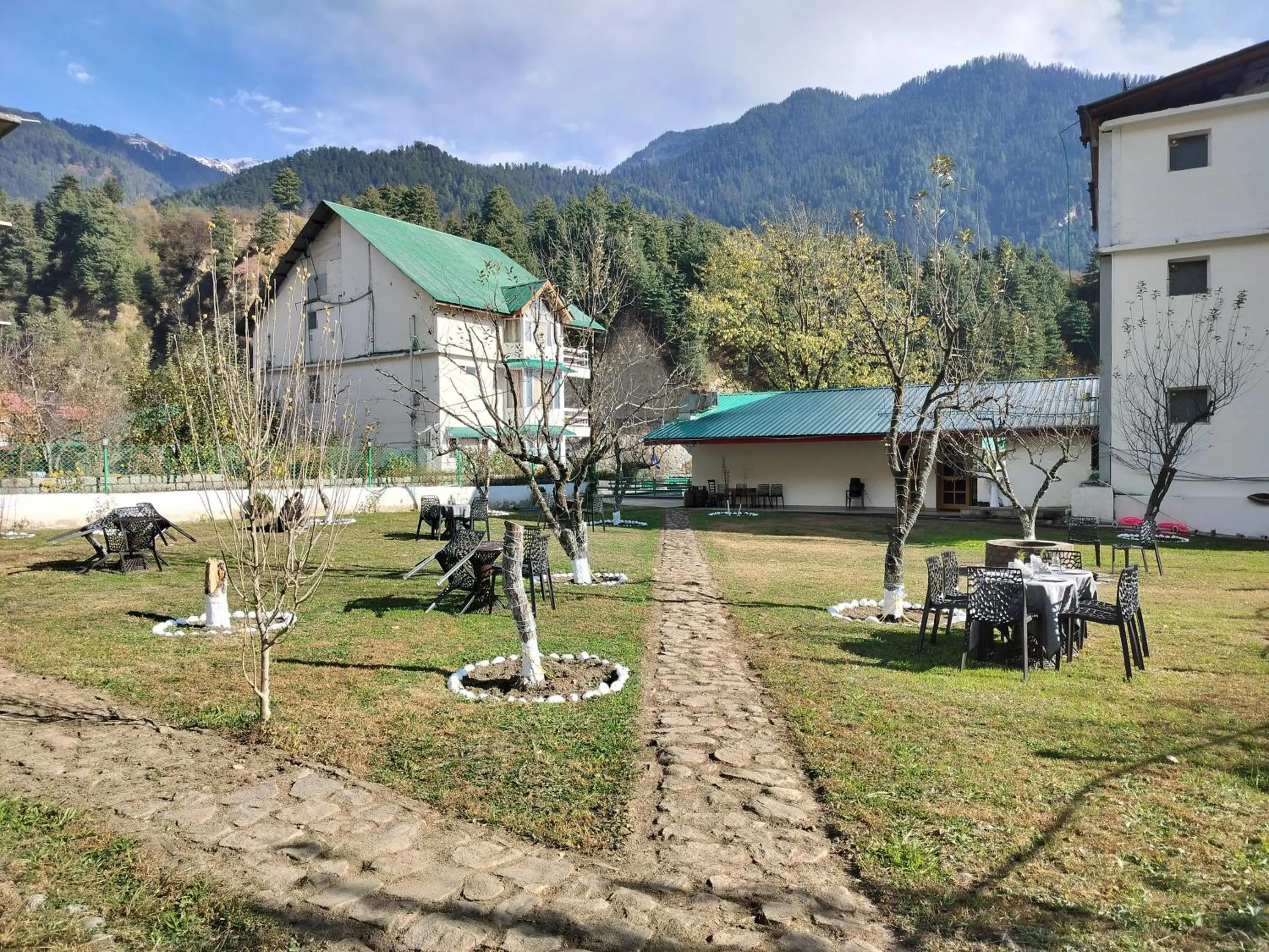 Garden in Vaayu Resorts And Spa