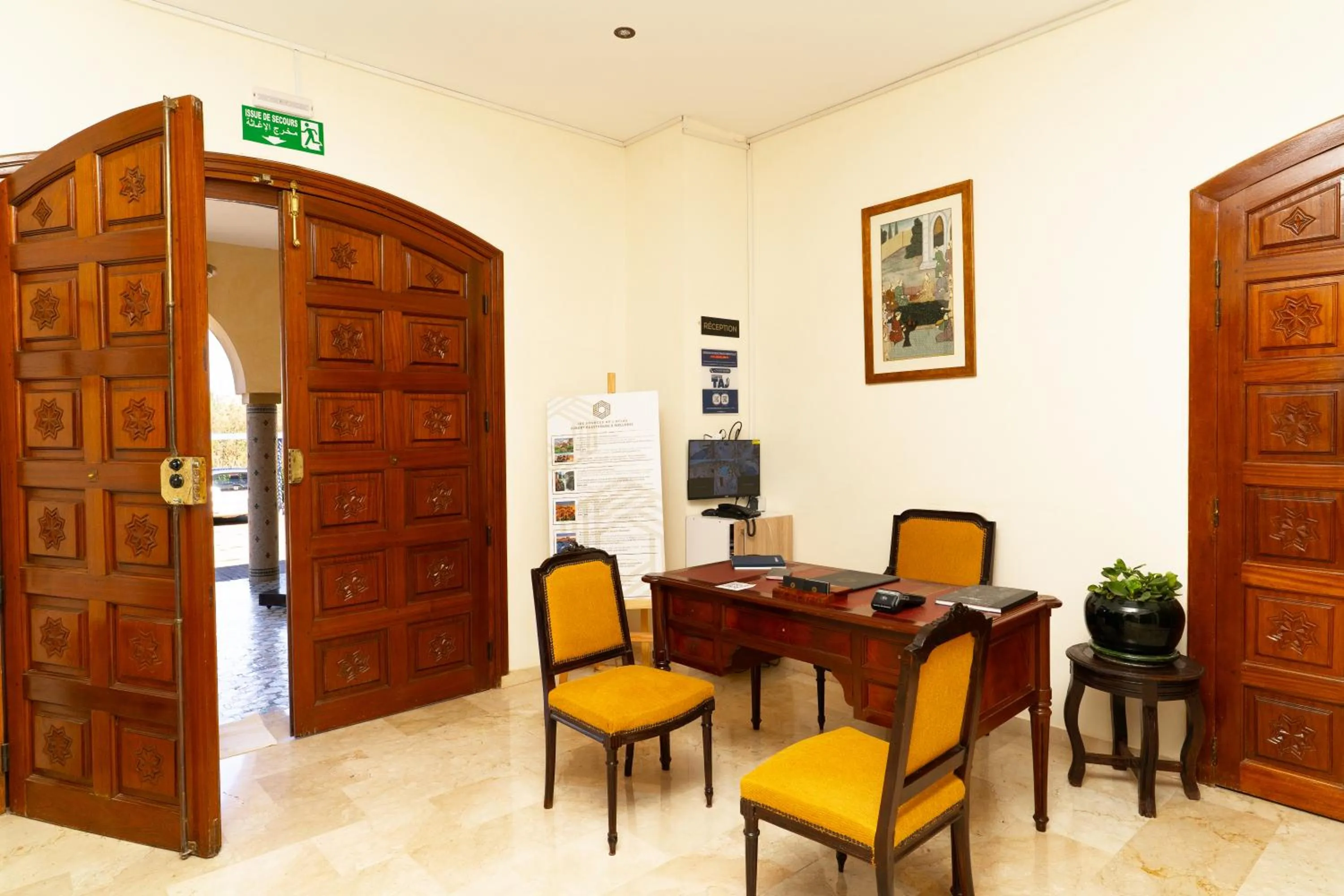 Lobby or reception in Palais les sources de l'atlas, Padel & spa